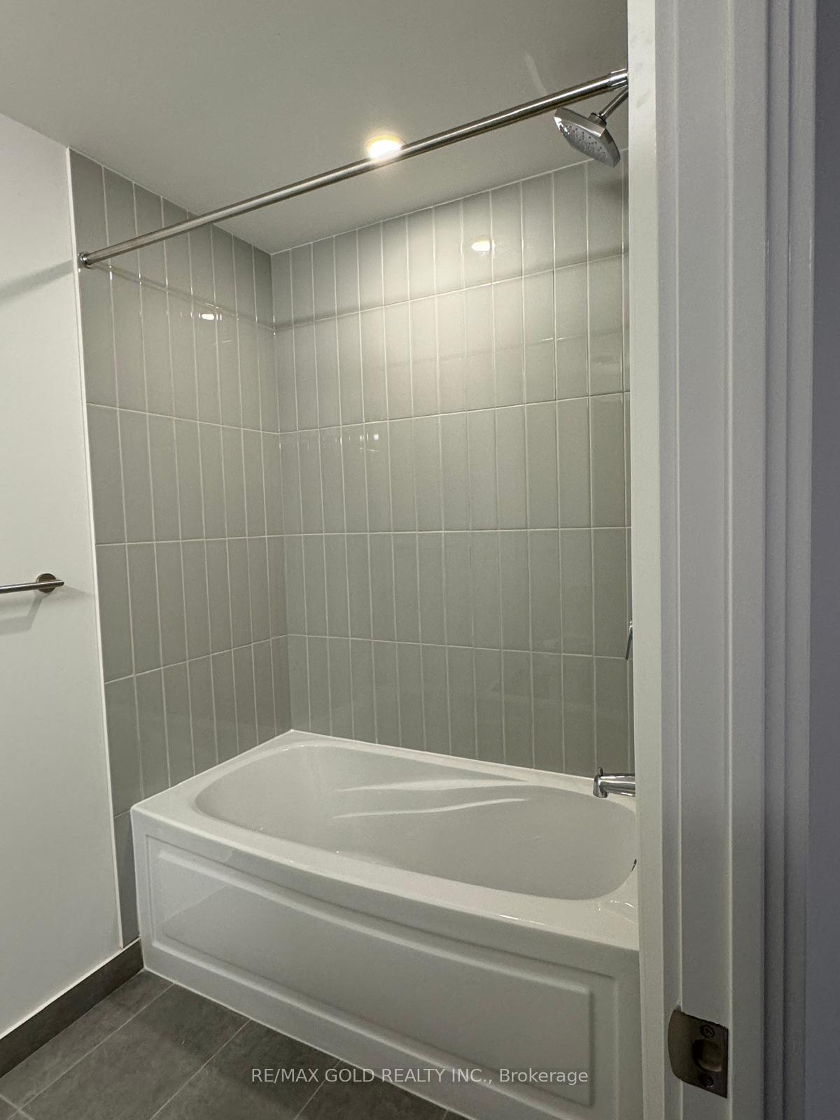 Photo 6 of Unit 420, 225 Malta Avenue, Brampton, Fletcher's Creek South — HOMEH