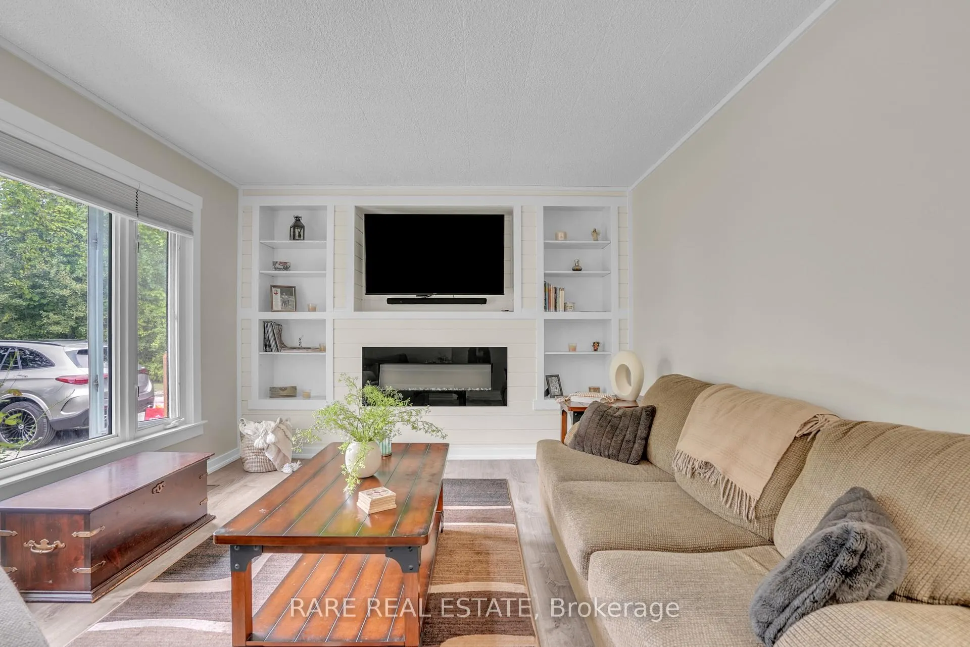Photo 9 of 1121 Ferrier Avenue, Innisfil, Lefroy — HOMEH
