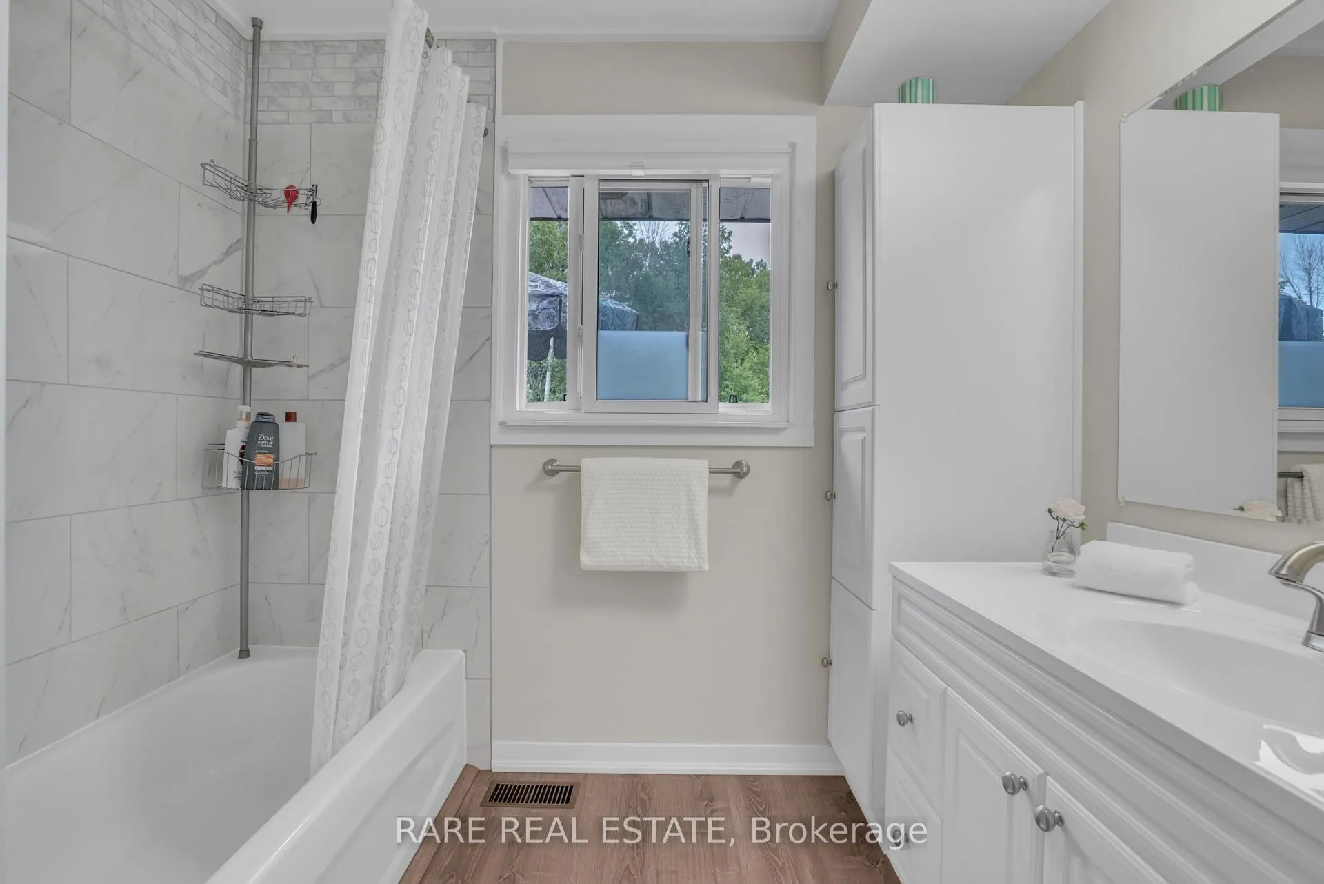 Photo 27 of 1121 Ferrier Avenue, Innisfil, Lefroy — HOMEH