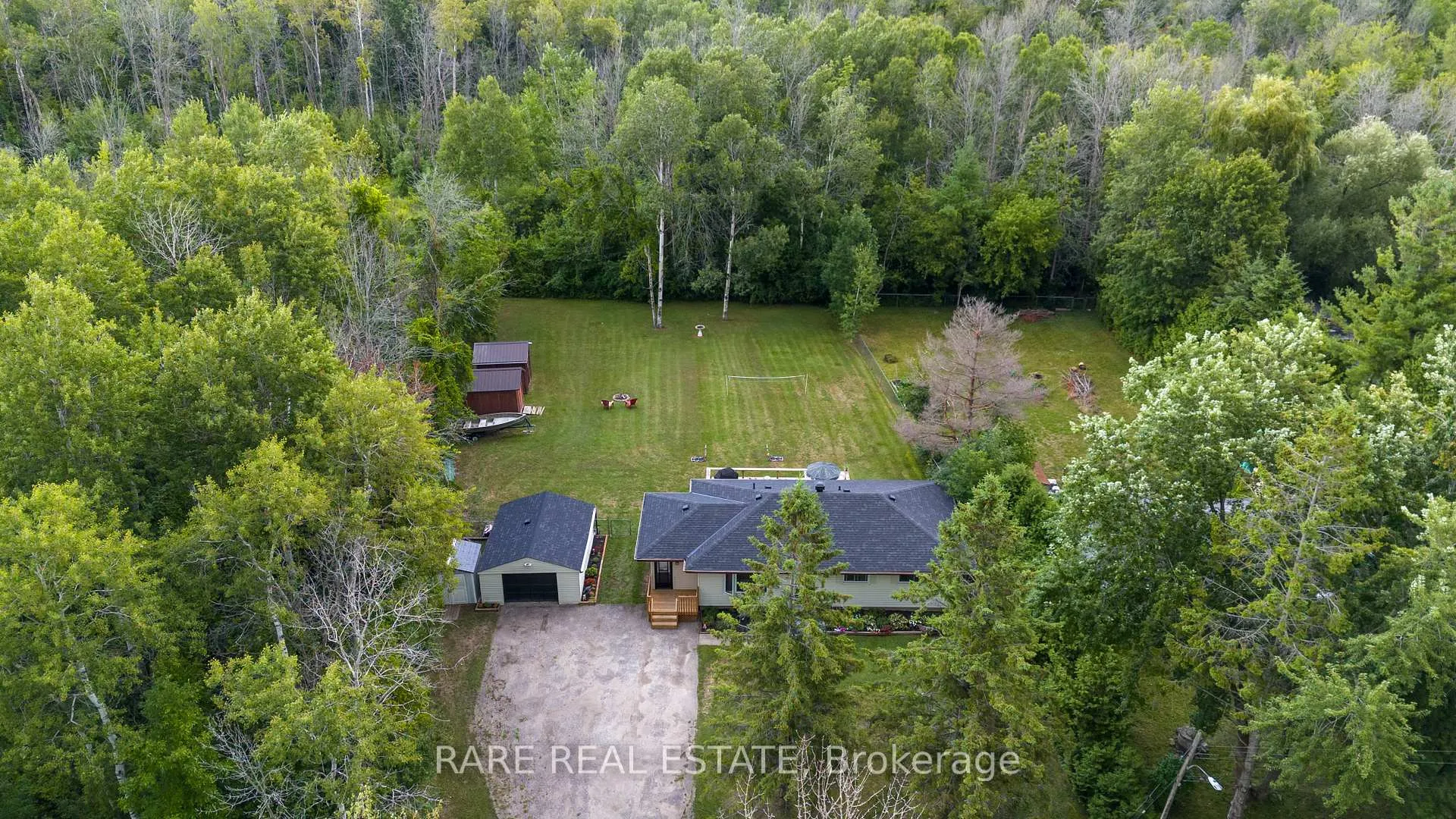Photo 32 of 1121 Ferrier Avenue, Innisfil, Lefroy — HOMEH