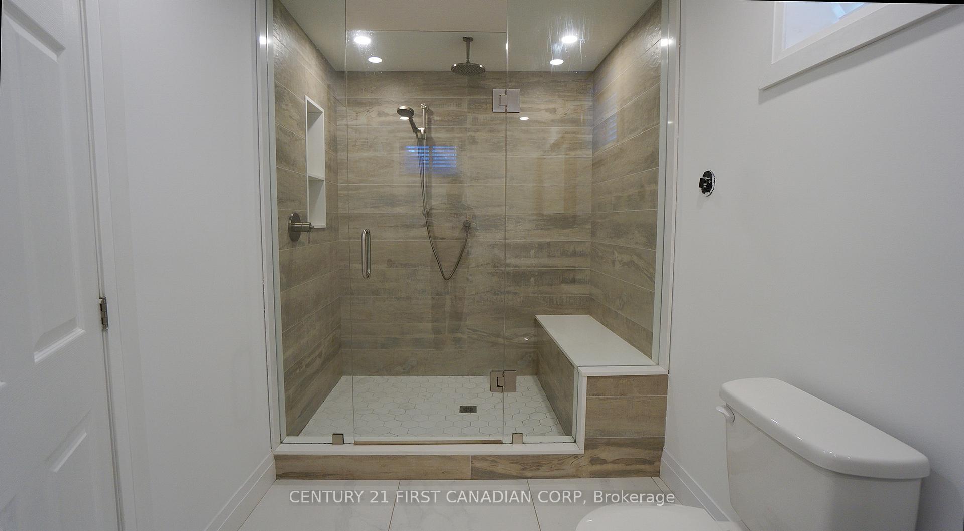 Photo 13 of 205 King Edward Street, Brant, Paris — HOMEH