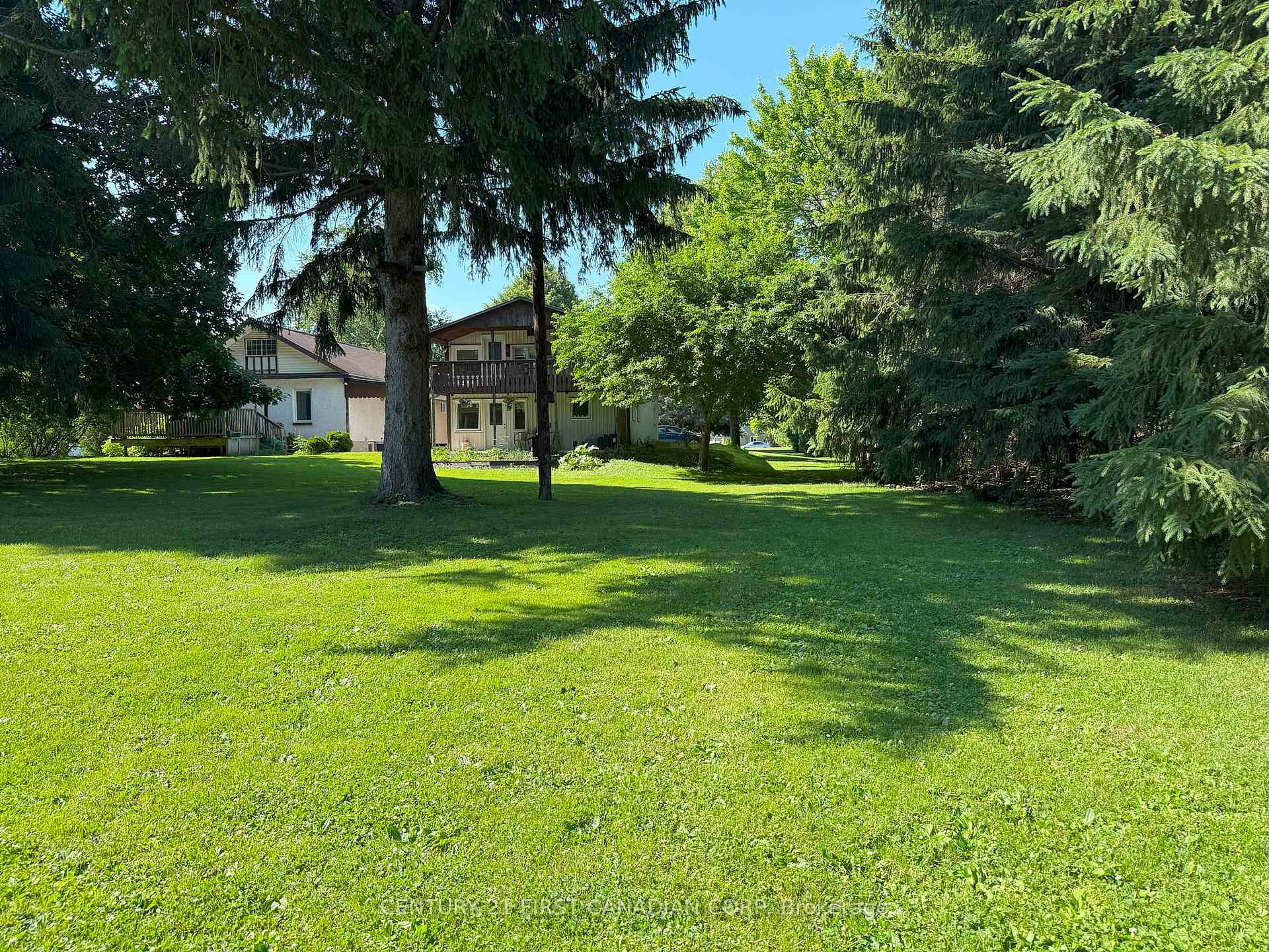 Photo 44 of 205 King Edward Street, Brant, Paris — HOMEH