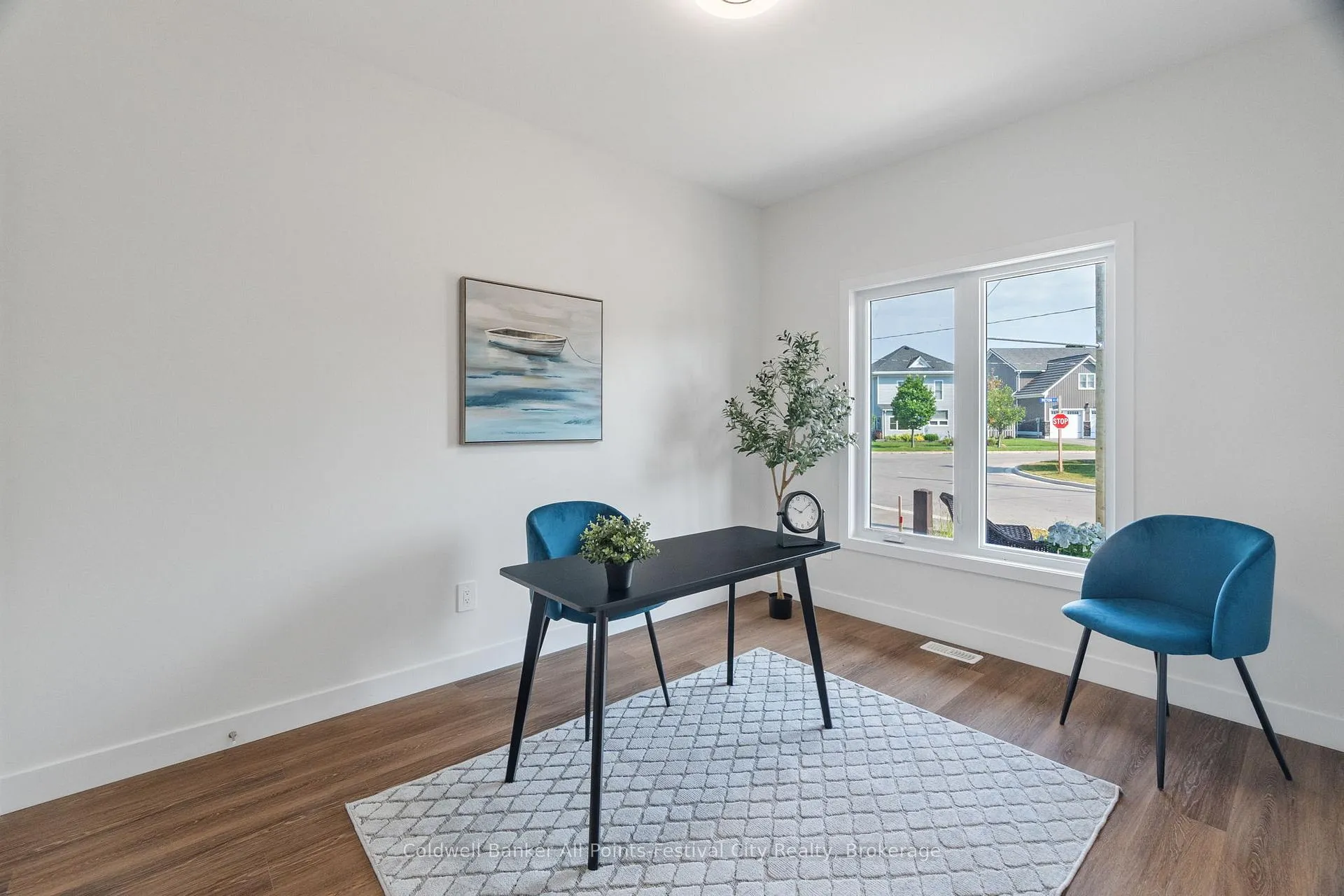 Photo 8 of 171 Elgin Avenue, Goderich, Goderich (Town) — HOMEH