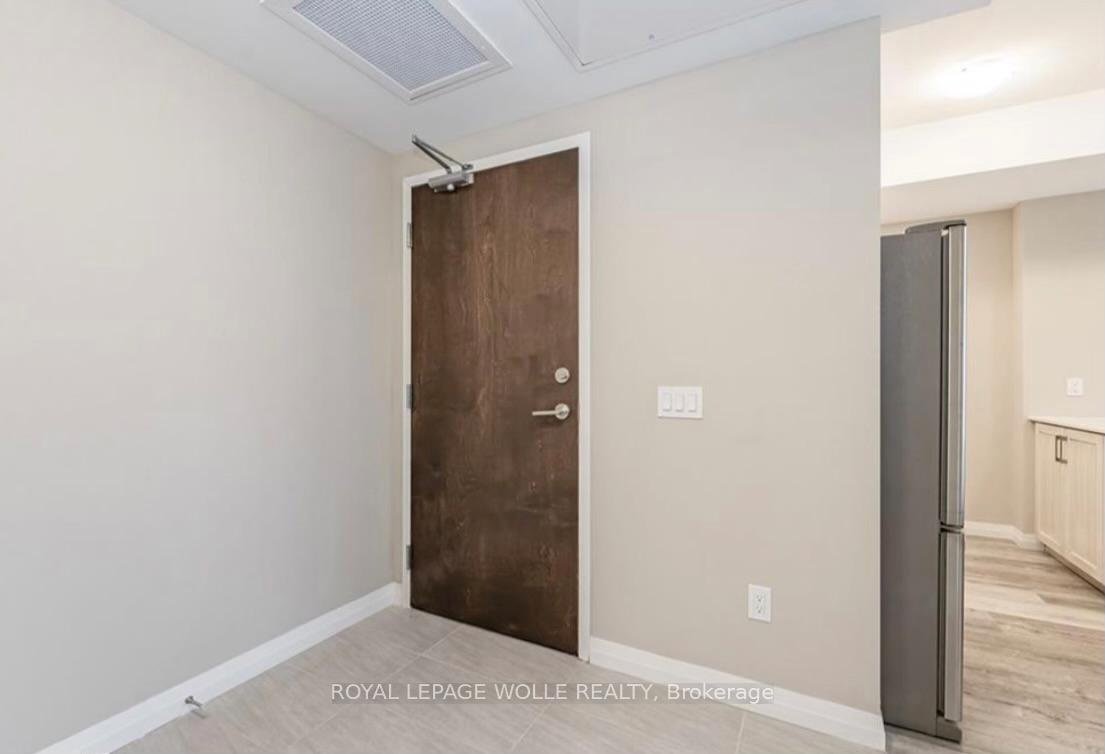Photo 3 of Unit 1106, 108 Garment Street, Kitchener — HOMEH