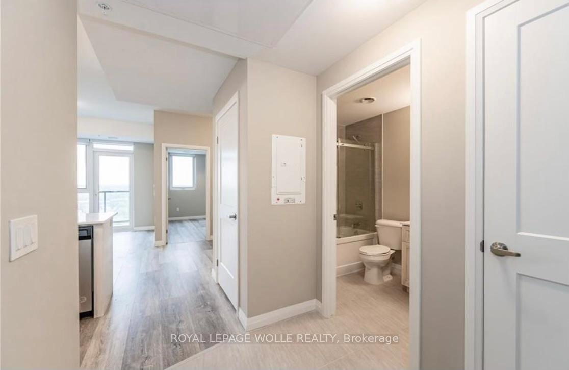 Photo 4 of Unit 1106, 108 Garment Street, Kitchener — HOMEH