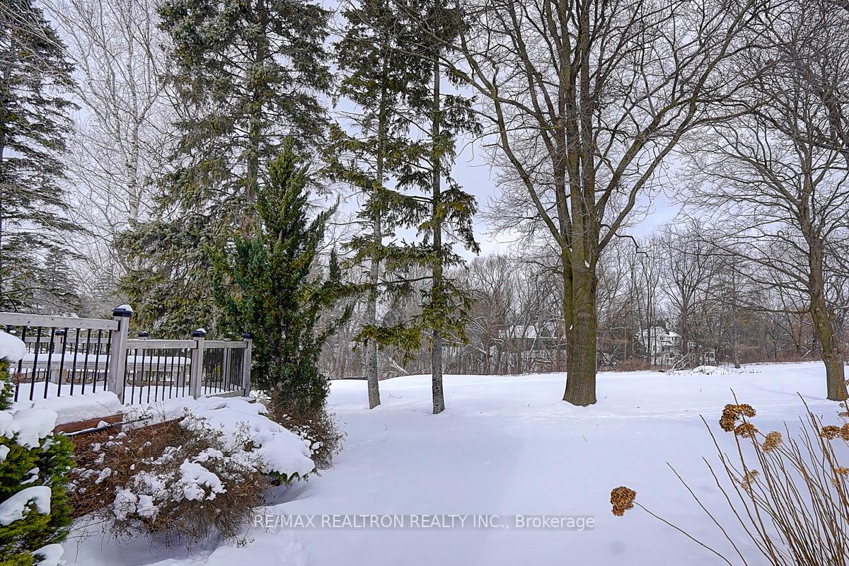 Photo 37 of 44 Golf Links Drive, Aurora, Aurora Highlands — HOMEH