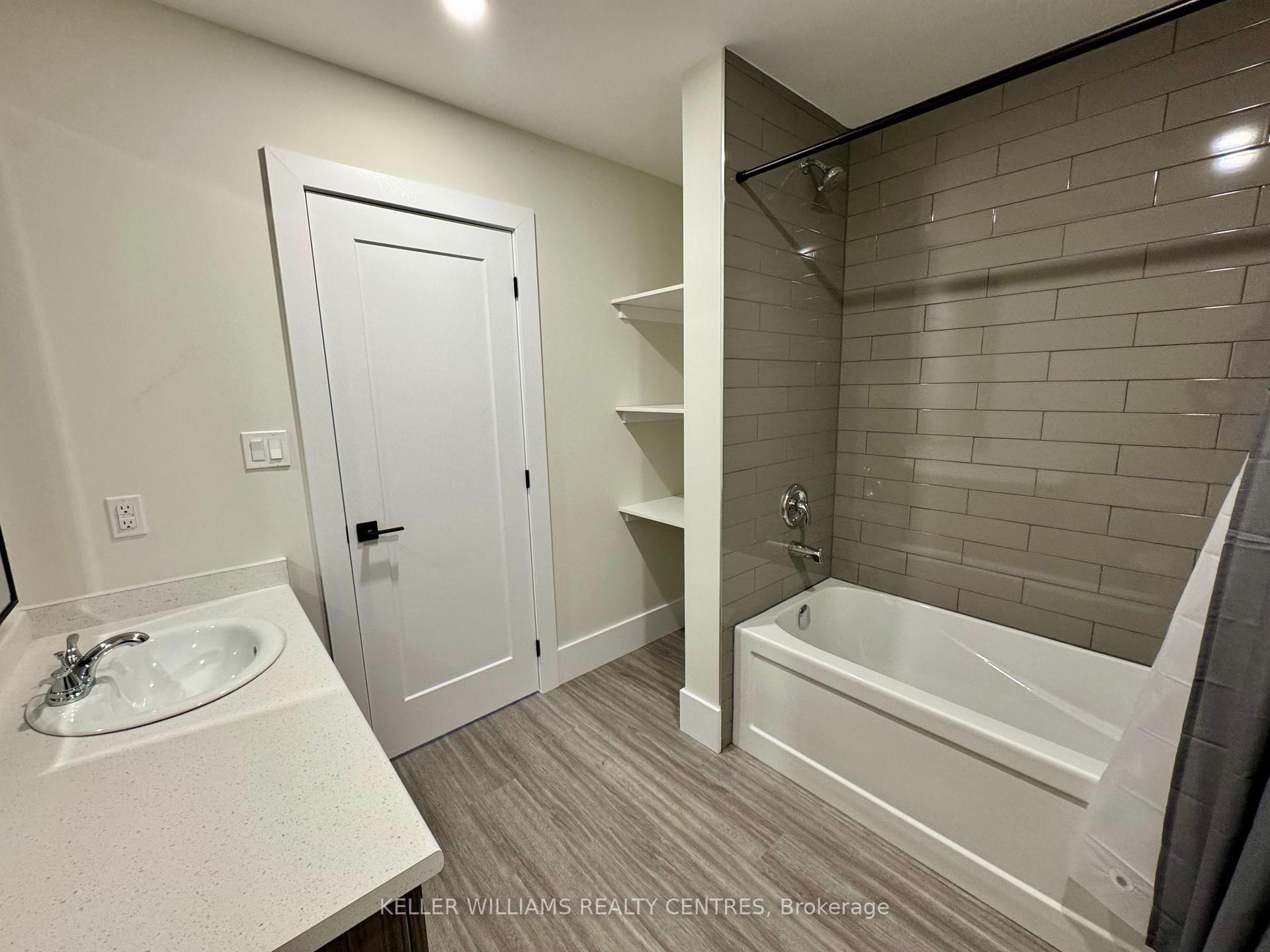 Photo 9 of Unit Upper, 63 Holgate Street, Barrie, Allandale — HOMEH