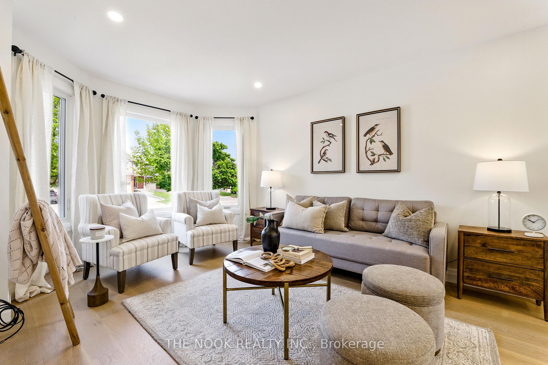 Photo 5 of 37 Reed Drive, Ajax, Central — HOMEH