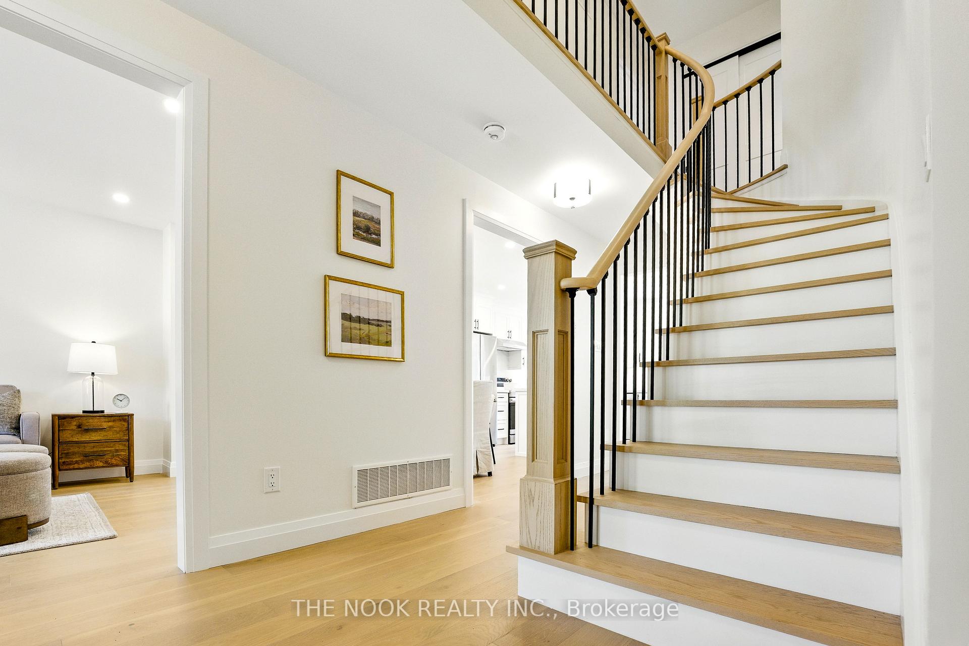Photo 20 of 37 Reed Drive, Ajax, Central — HOMEH