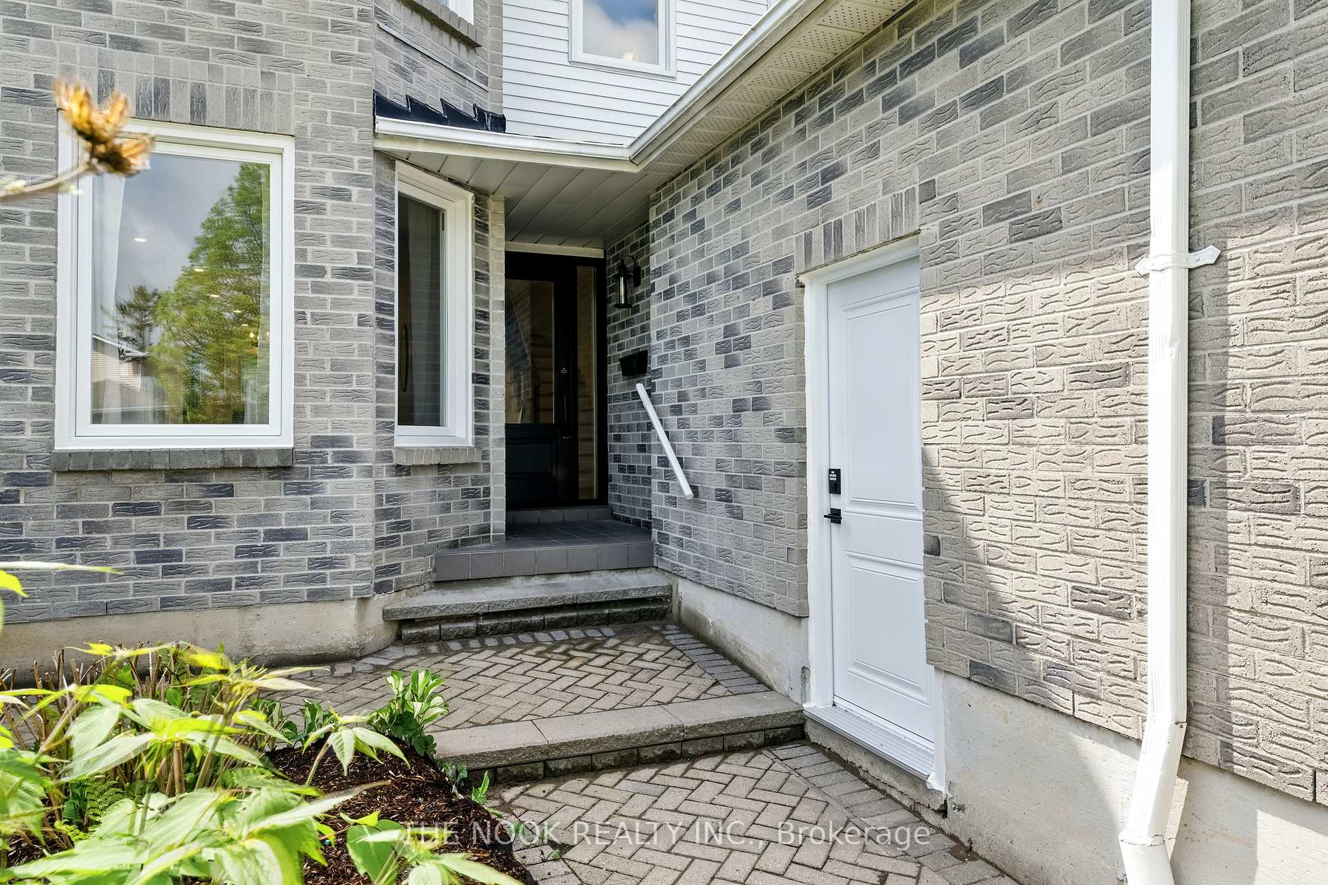 Photo 42 of 37 Reed Drive, Ajax, Central — HOMEH