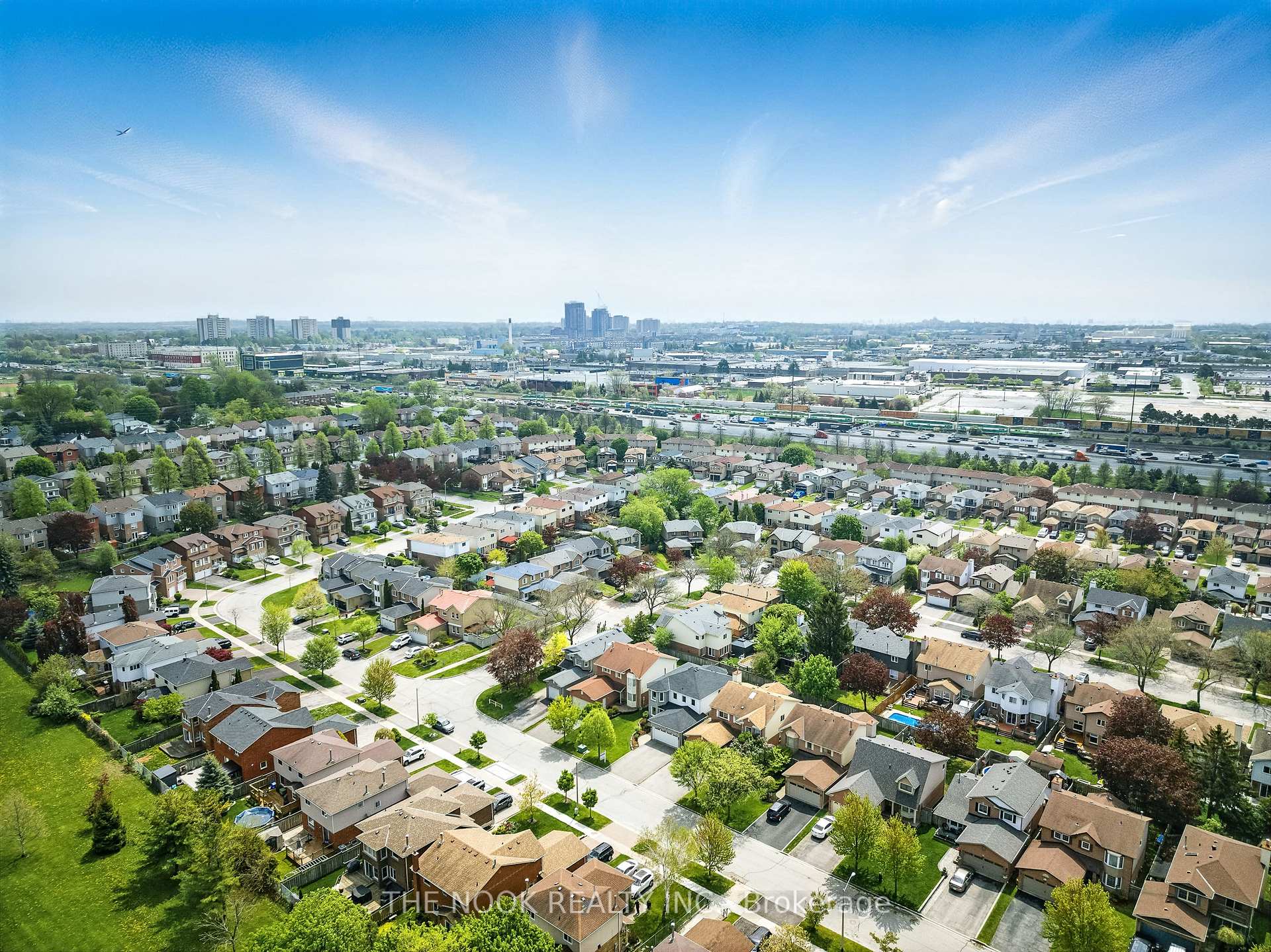 Photo 45 of 37 Reed Drive, Ajax, Central — HOMEH