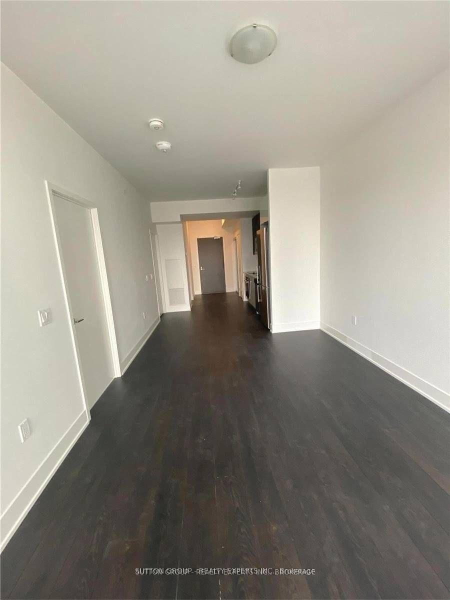 Photo 8 of Unit 906, 2908 Hwy 7 Road, Vaughan, Vaughan Corporate Centre — HOMEH