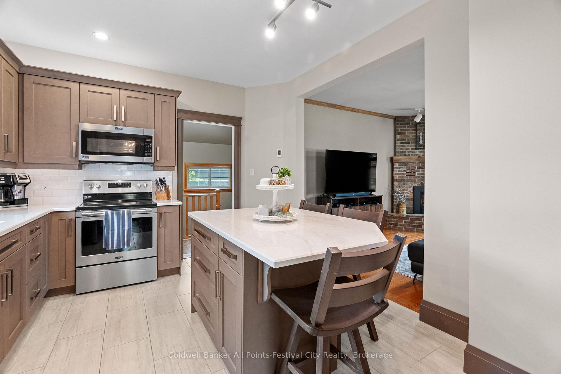 Photo 18 of 32 Cambria Road S, Goderich, Goderich (Town) — HOMEH