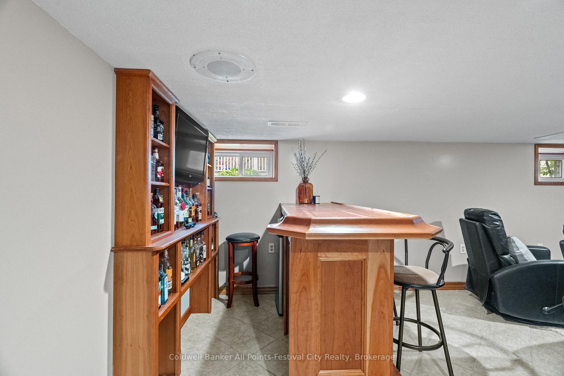 Photo 42 of 32 Cambria Road S, Goderich, Goderich (Town) — HOMEH