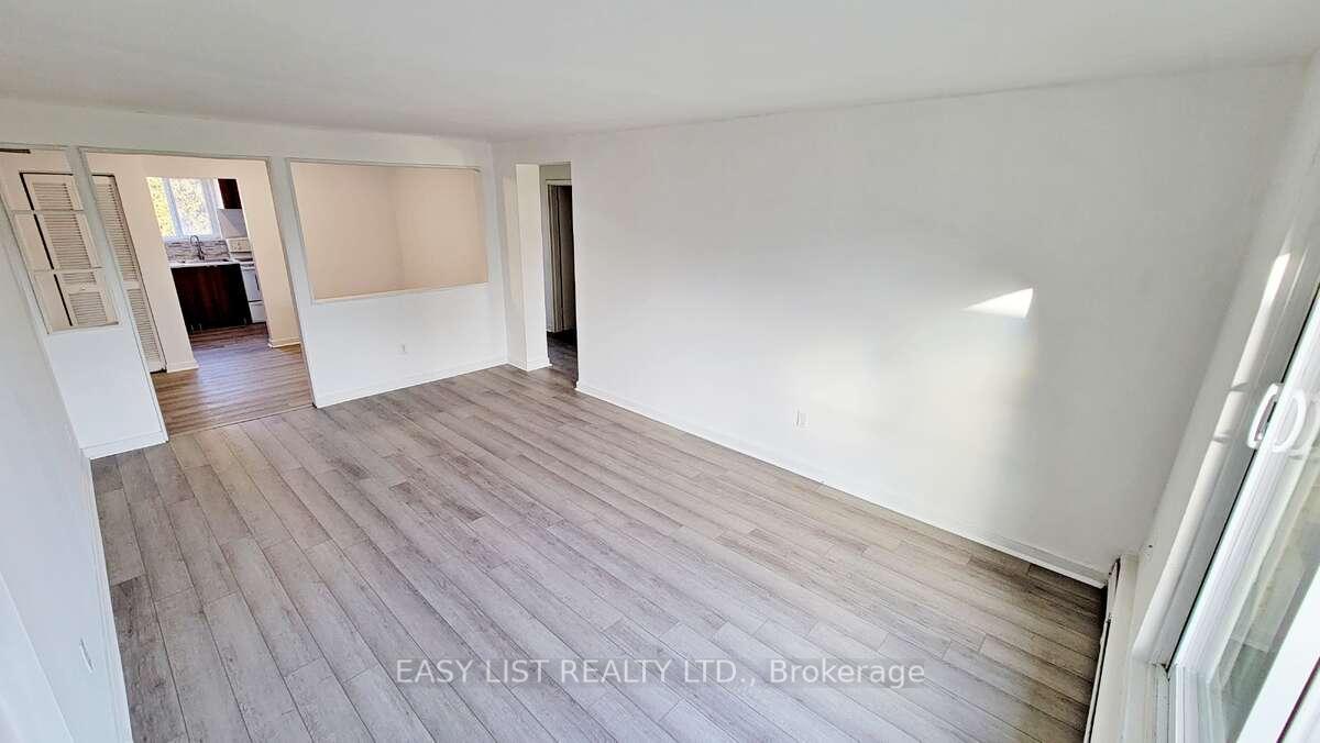 Photo 4 of Unit 16, 8650 Wyandotte Street E, Windsor — HOMEH