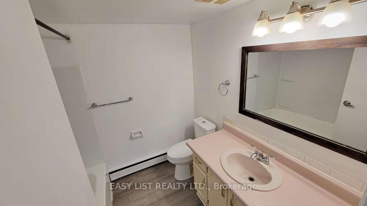 Photo 6 of Unit 16, 8650 Wyandotte Street E, Windsor — HOMEH