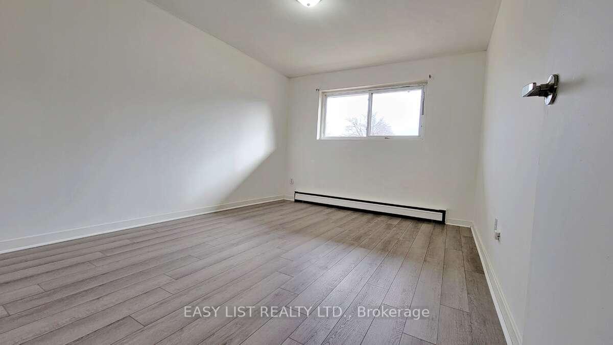 Photo 7 of Unit 16, 8650 Wyandotte Street E, Windsor — HOMEH