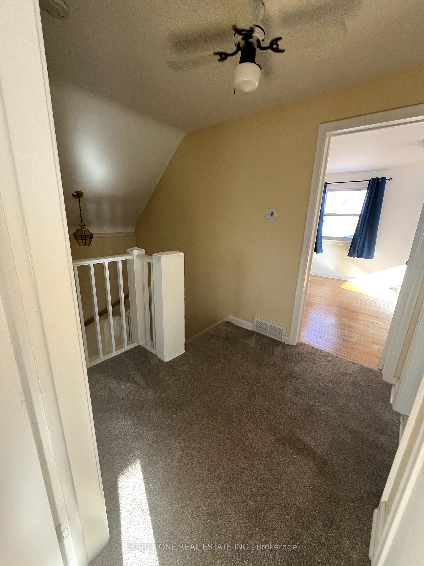 Photo 15 of 677 Weston Drive, Ottawa, Elmvale Acres — HOMEH