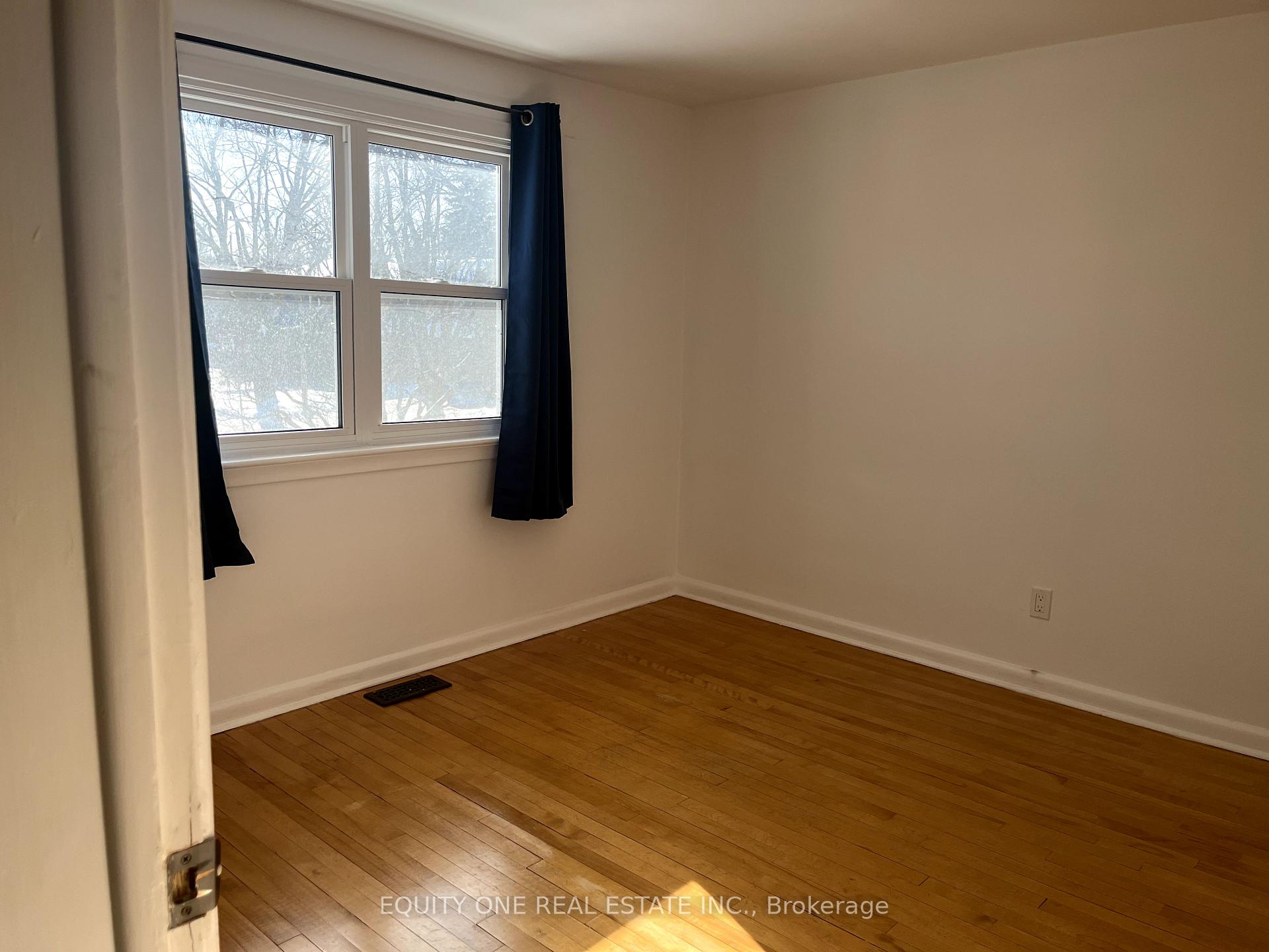 Photo 22 of 677 Weston Drive, Ottawa, Elmvale Acres — HOMEH