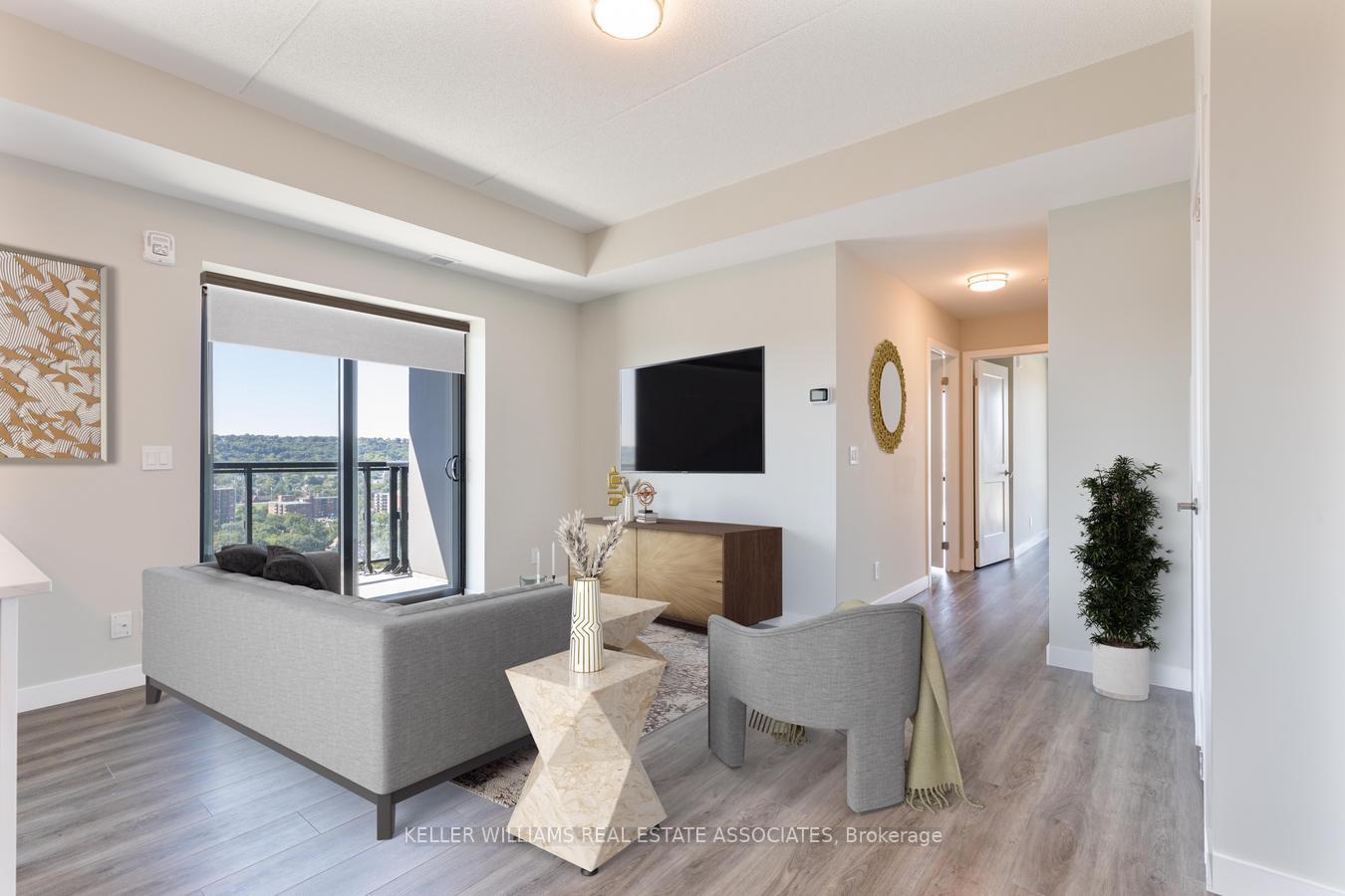 Photo 5 of Unit 1502, 15 Queen Street S, Hamilton, Central — HOMEH