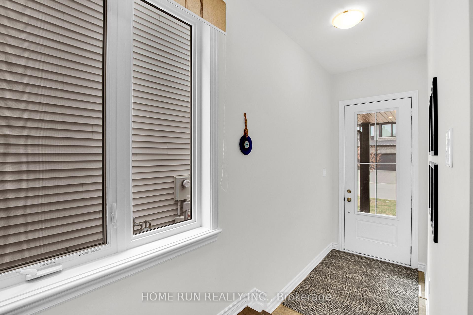 Photo 4 of 49 Whooping Crane Ridge, Ottawa, Riverside South/Gloucester Glen — HOMEH