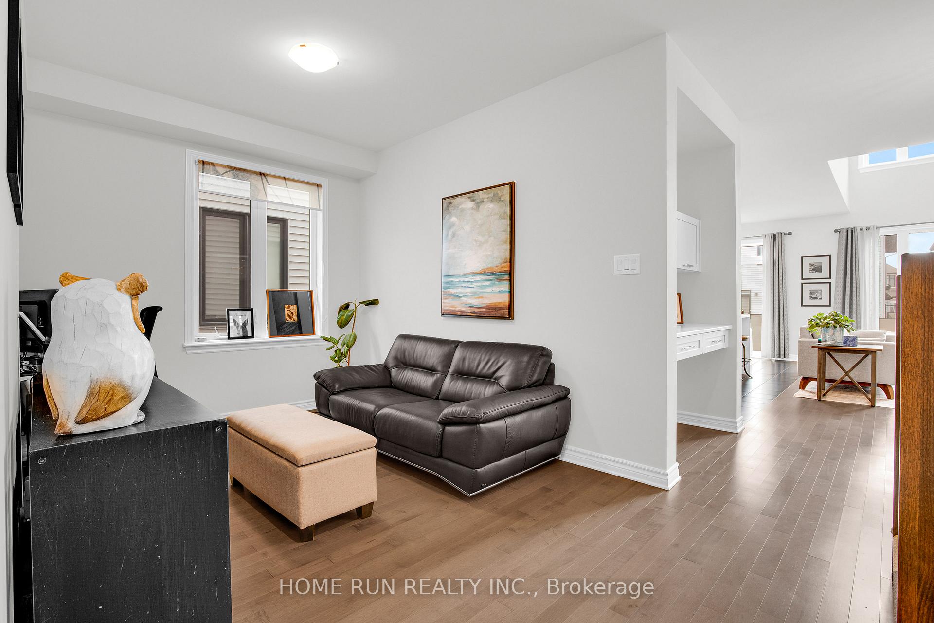 Photo 12 of 49 Whooping Crane Ridge, Ottawa, Riverside South/Gloucester Glen — HOMEH