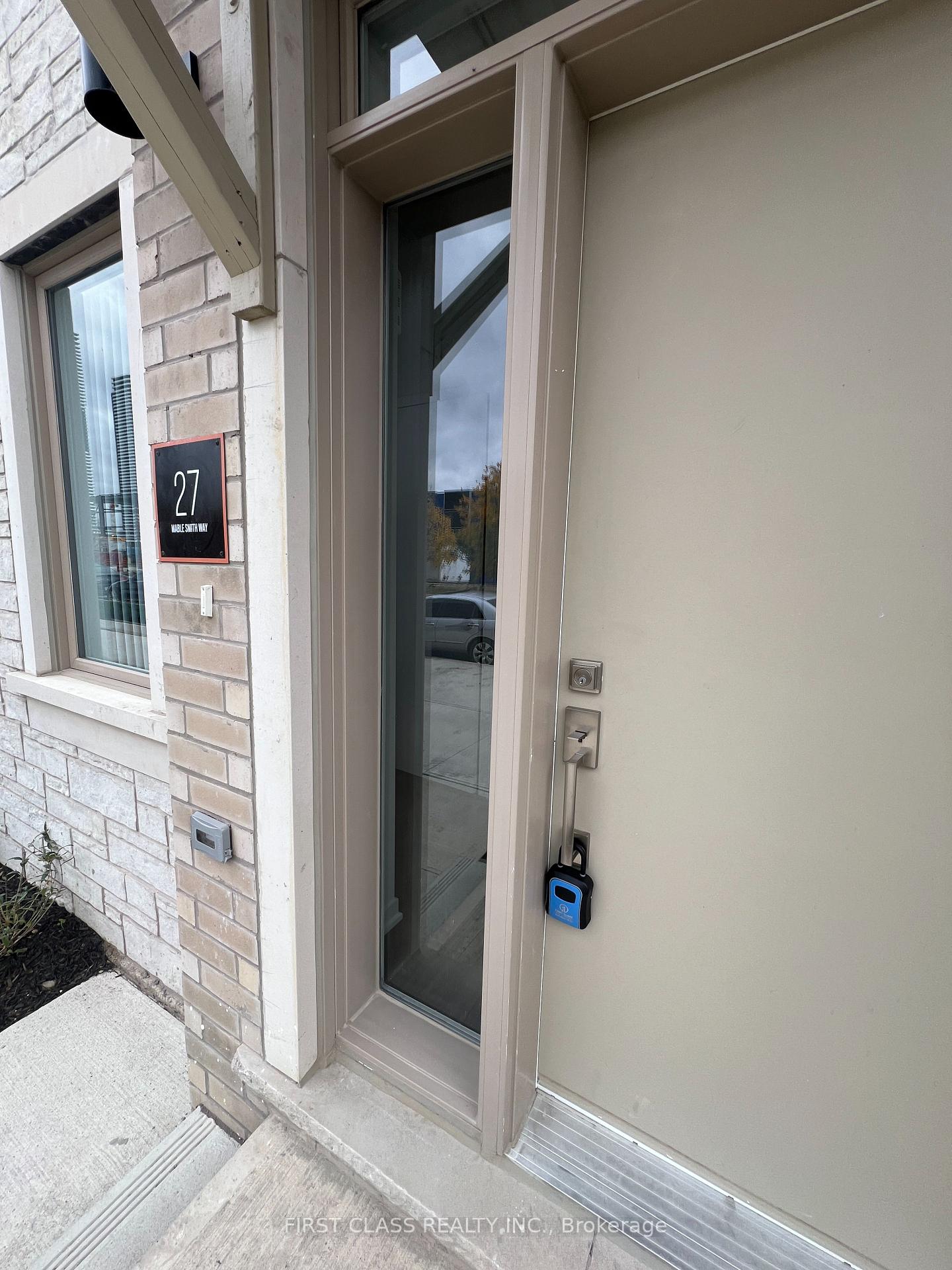 Photo 2 of Unit TH333, 27 Mable Smith Way, Vaughan, Vaughan Corporate Centre — HOMEH