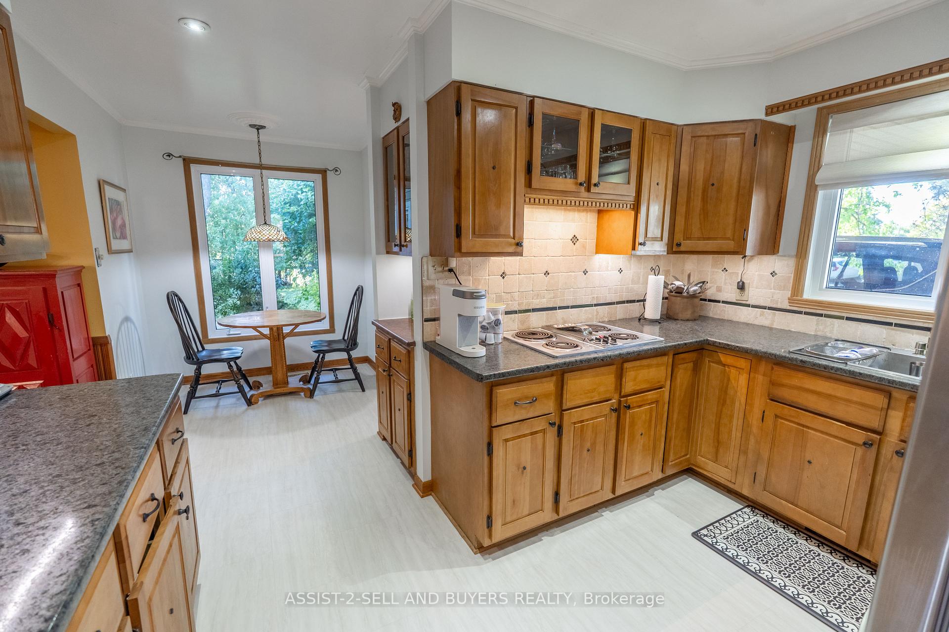 Photo 10 of 3230 Cadeb Avenue, Cornwall — HOMEH