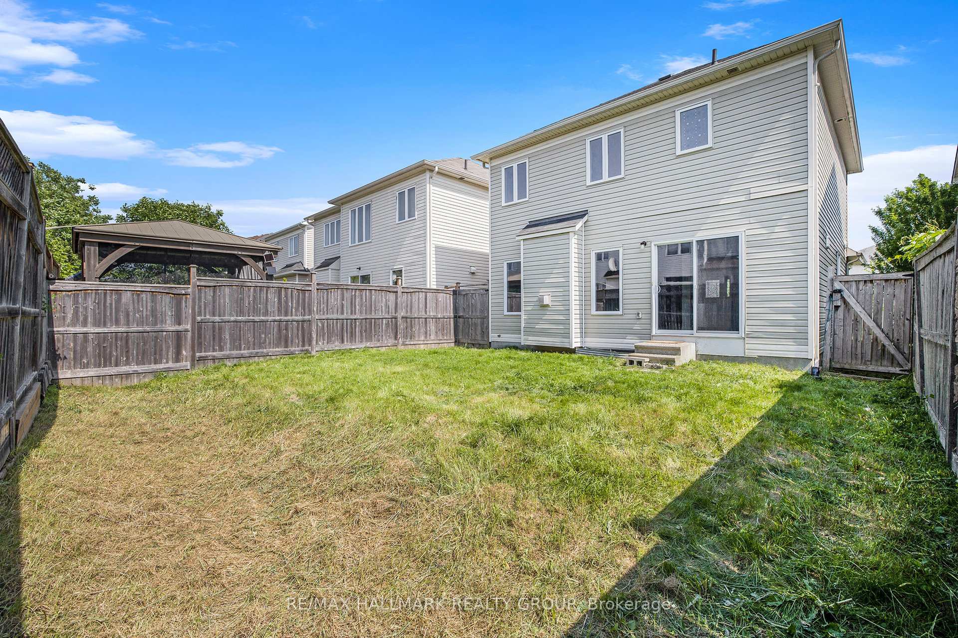 Photo 27 of 548 Paul Metivier Drive, Ottawa, Barrhaven - Strandherd — HOMEH