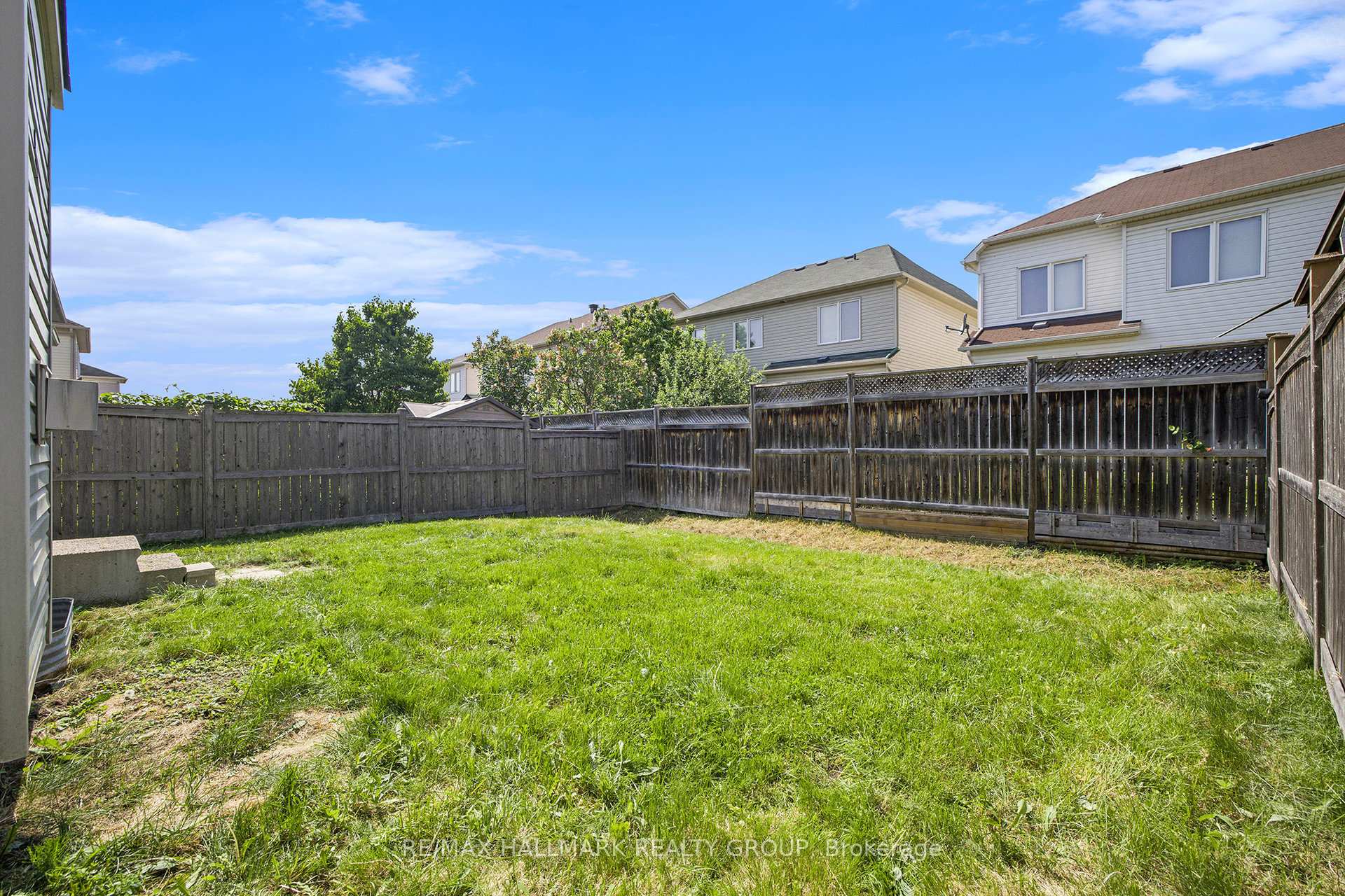 Photo 28 of 548 Paul Metivier Drive, Ottawa, Barrhaven - Strandherd — HOMEH