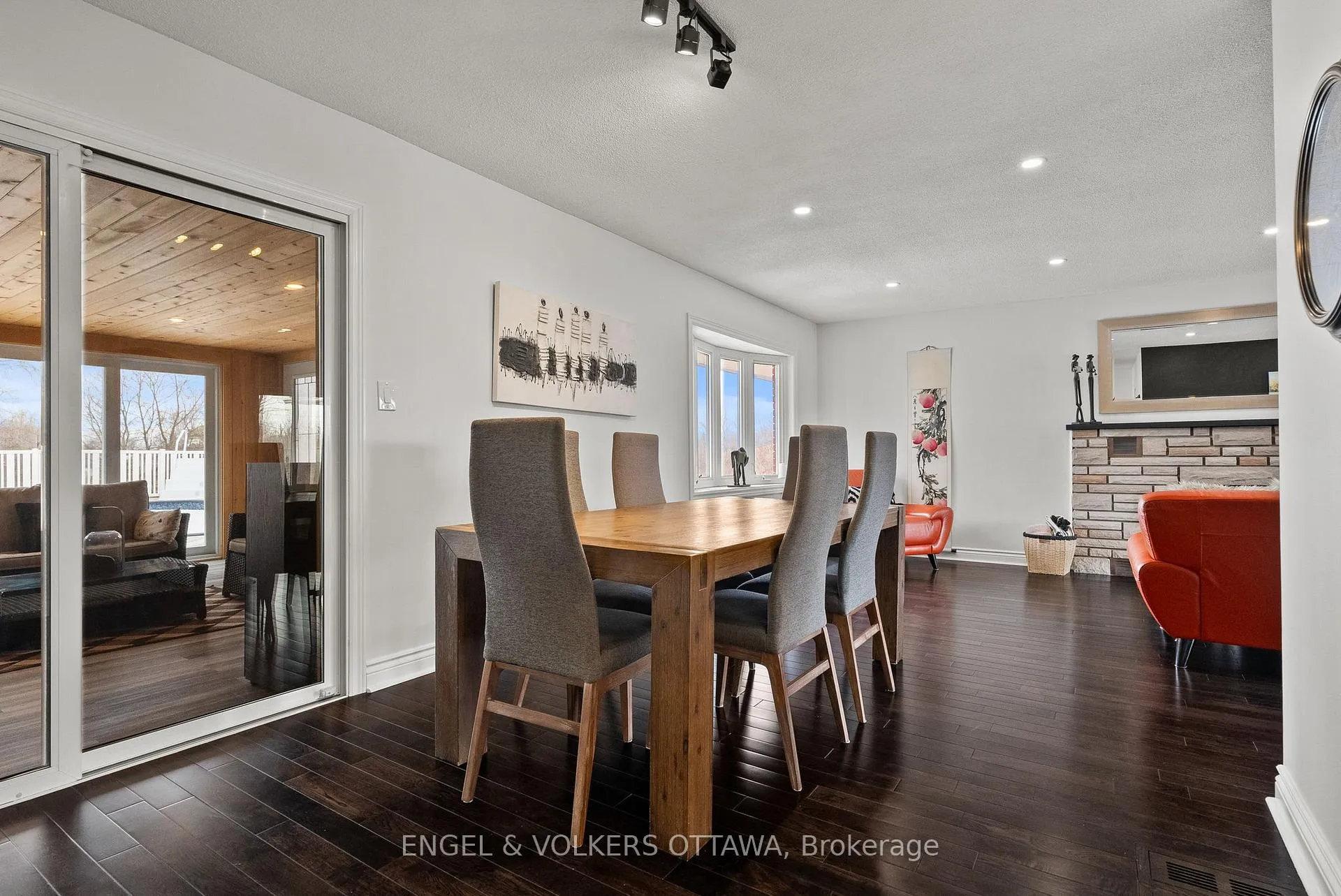 Photo 12 of 4624 Albion Road, Ottawa, Riverside South — HOMEH