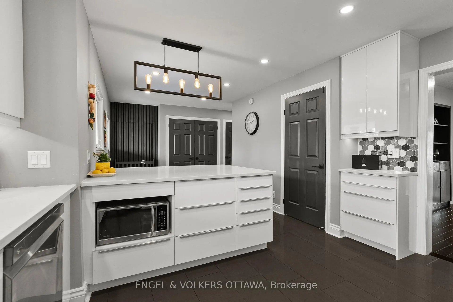 Photo 16 of 4624 Albion Road, Ottawa, Riverside South — HOMEH
