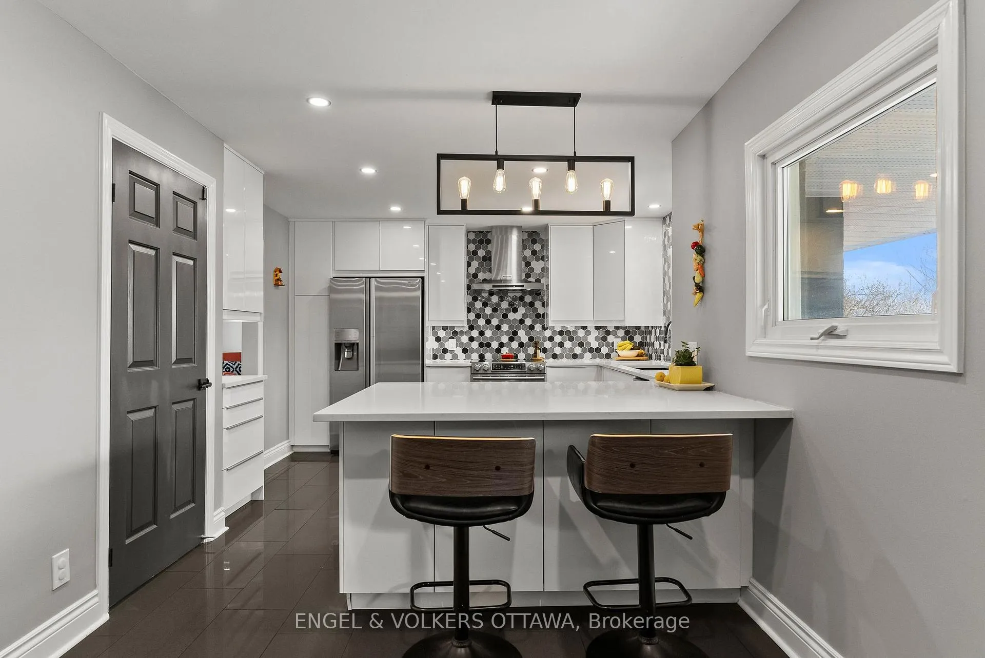 Photo 18 of 4624 Albion Road, Ottawa, Riverside South — HOMEH