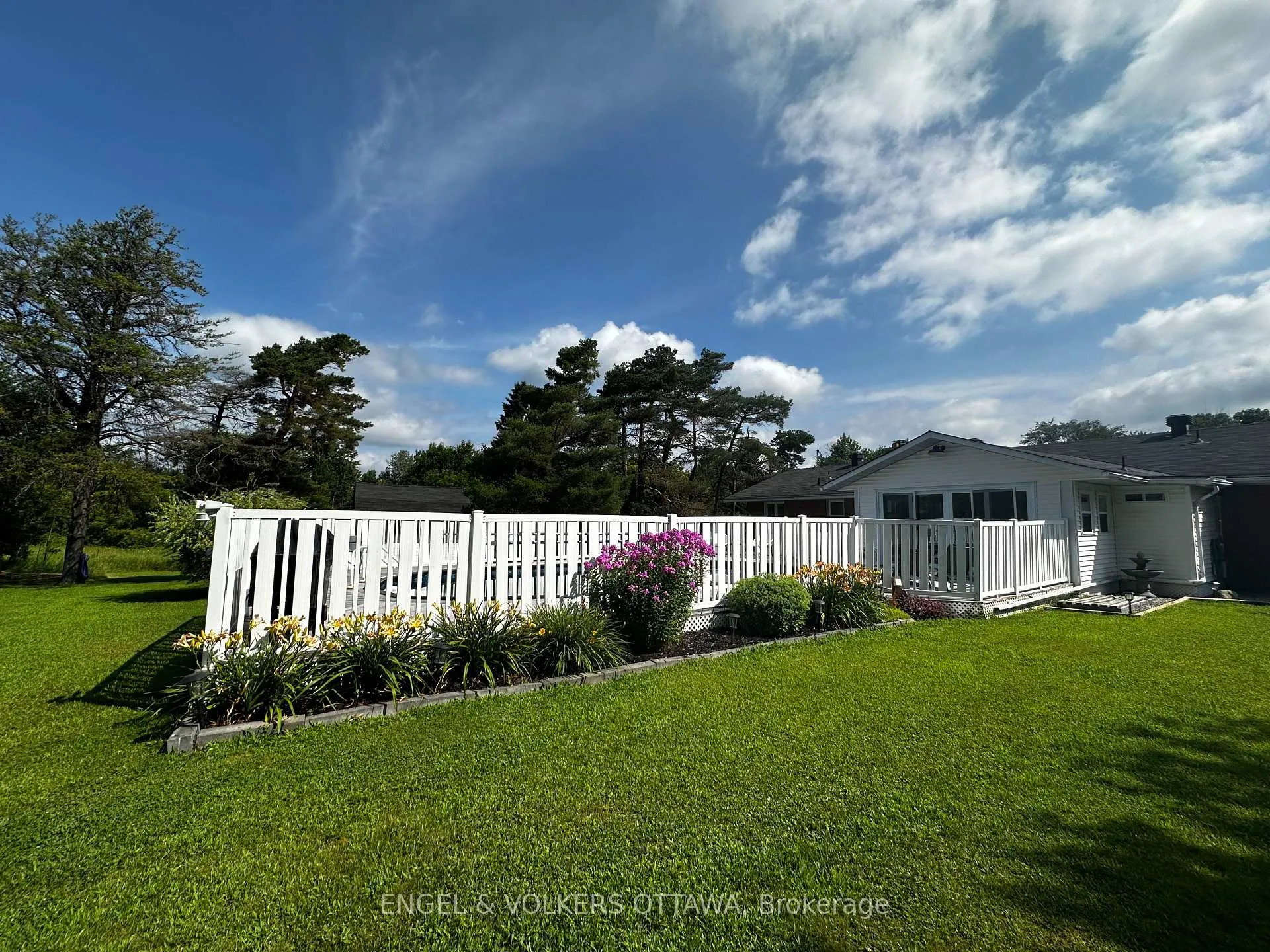 Photo 45 of 4624 Albion Road, Ottawa, Riverside South — HOMEH