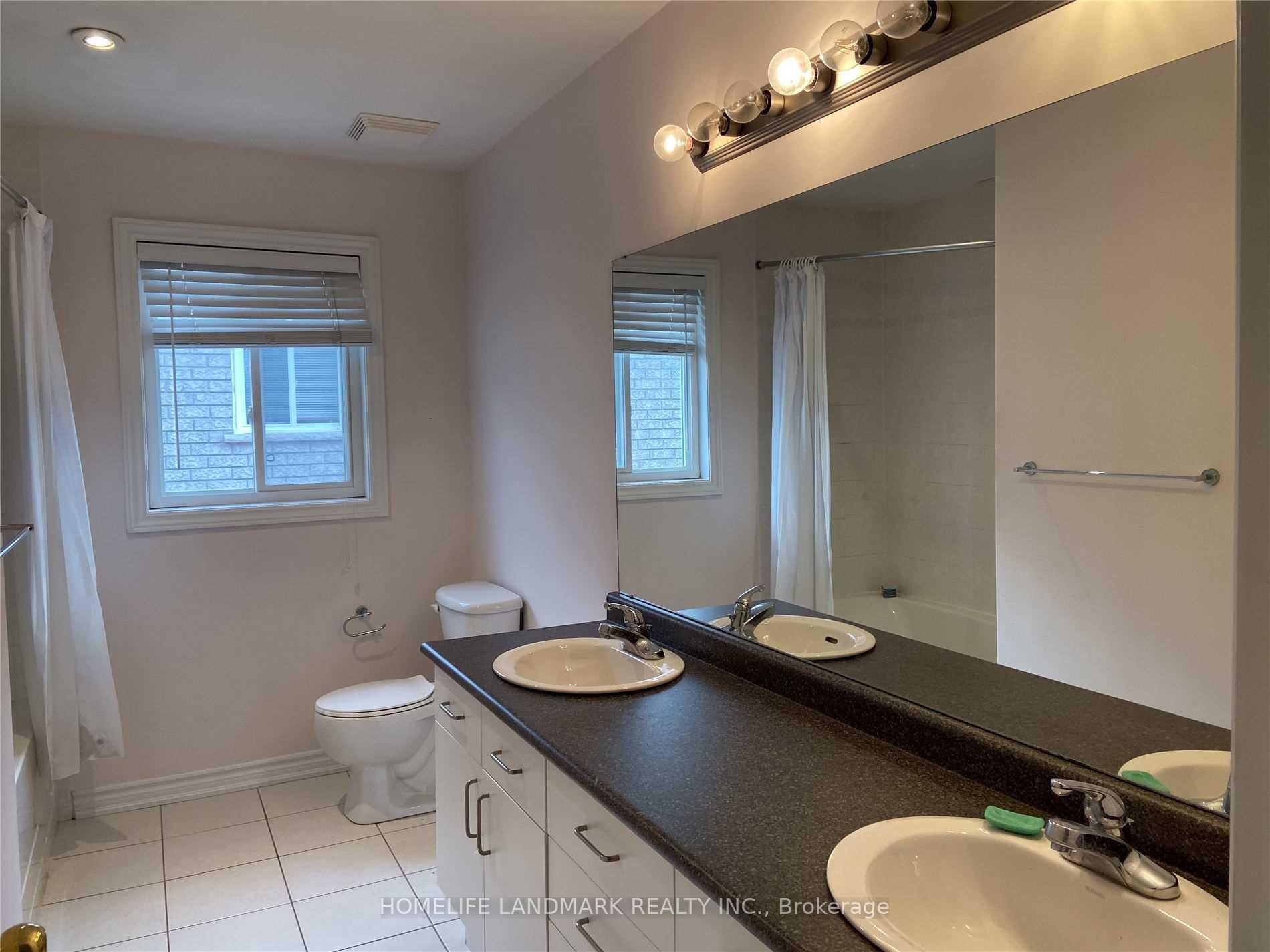 Photo 9 of 70 Prince William Way, Barrie, Innis-Shore — HOMEH