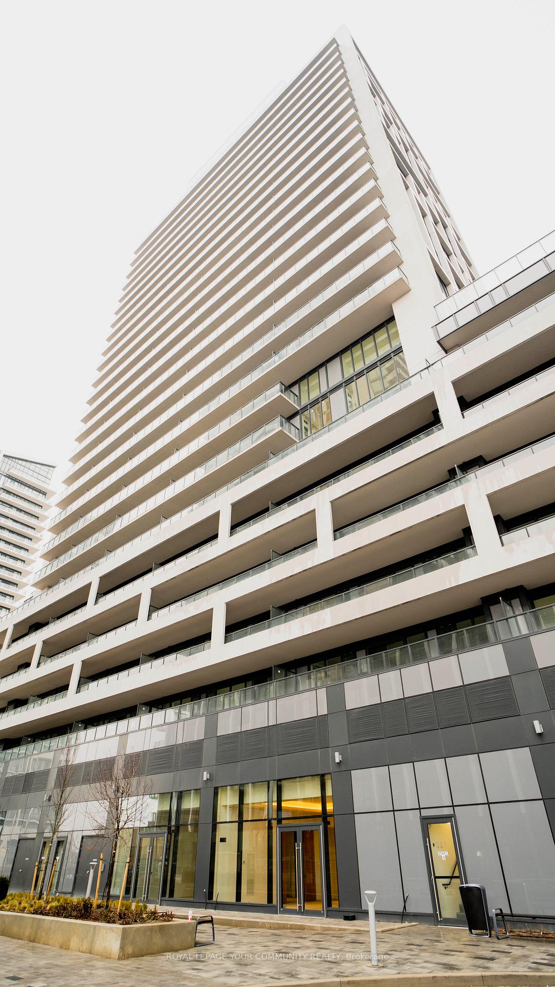Photo 2 of Unit 419, 8960 Jane Street, Vaughan, Vellore Village — HOMEH