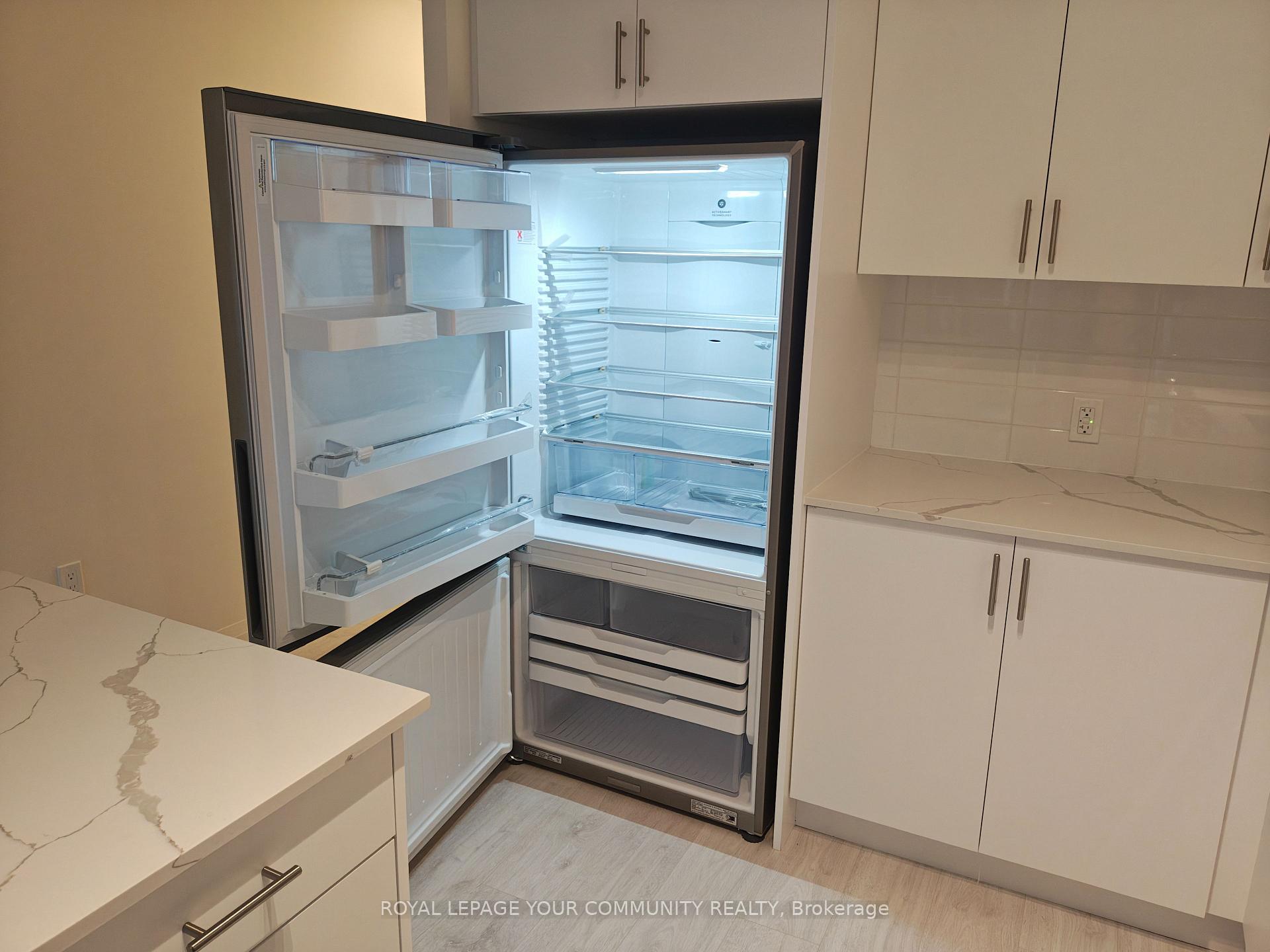 Photo 18 of Unit 419, 8960 Jane Street, Vaughan, Vellore Village — HOMEH