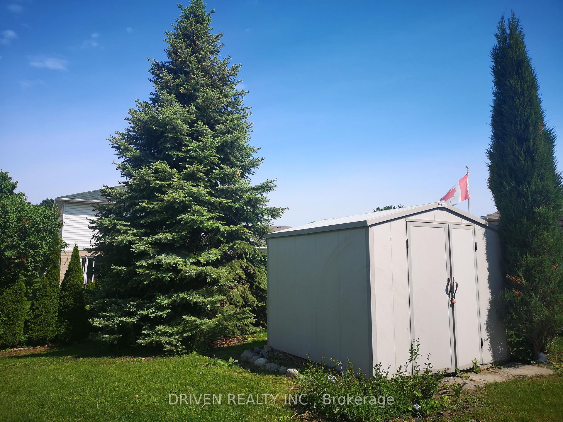Photo 17 of 234 Hemlock Crescent, Cornwall — HOMEH