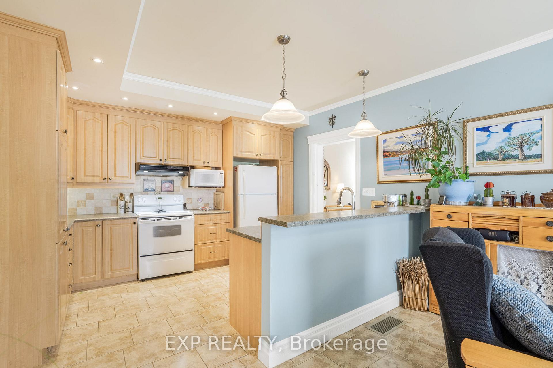 Photo 8 of 93 High Street, Champlain, Vankleek Hill — HOMEH