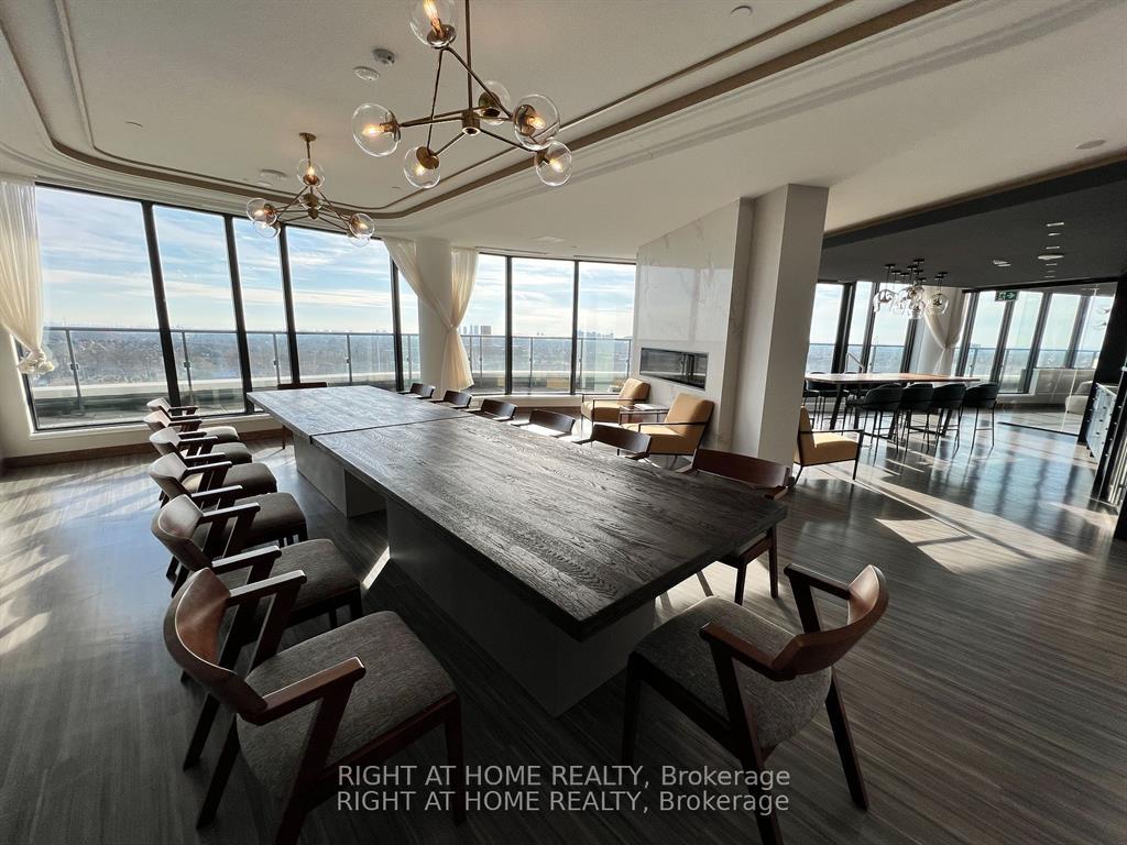 Photo 19 of Unit 204, 120 Eagle Rock Way, Vaughan, Rural Vaughan — HOMEH