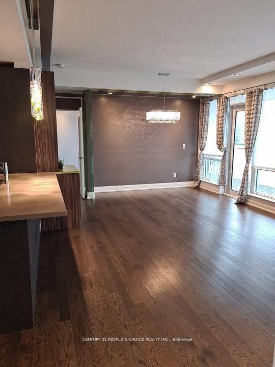 Front of Unit 3801, 80 John Street