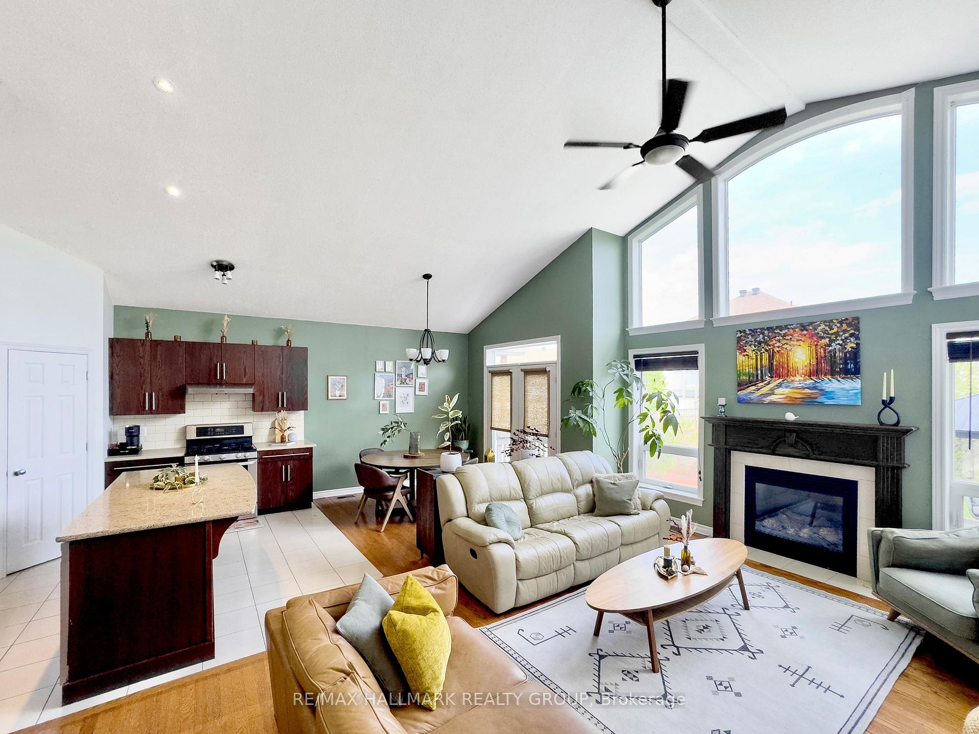 Photo 12 of 130 Stonewater Bay, Carleton Place — HOMEH