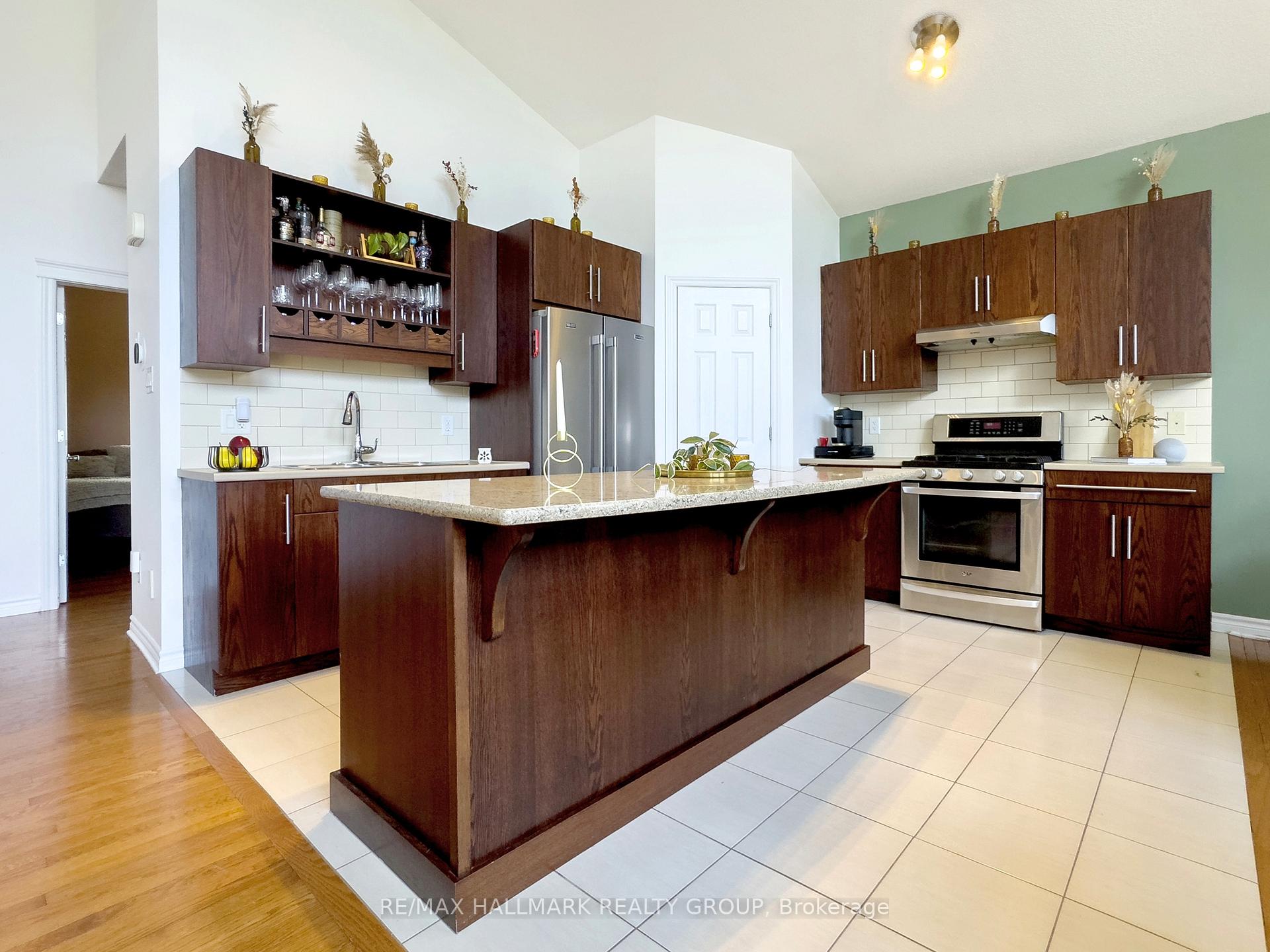 Photo 16 of 130 Stonewater Bay, Carleton Place — HOMEH