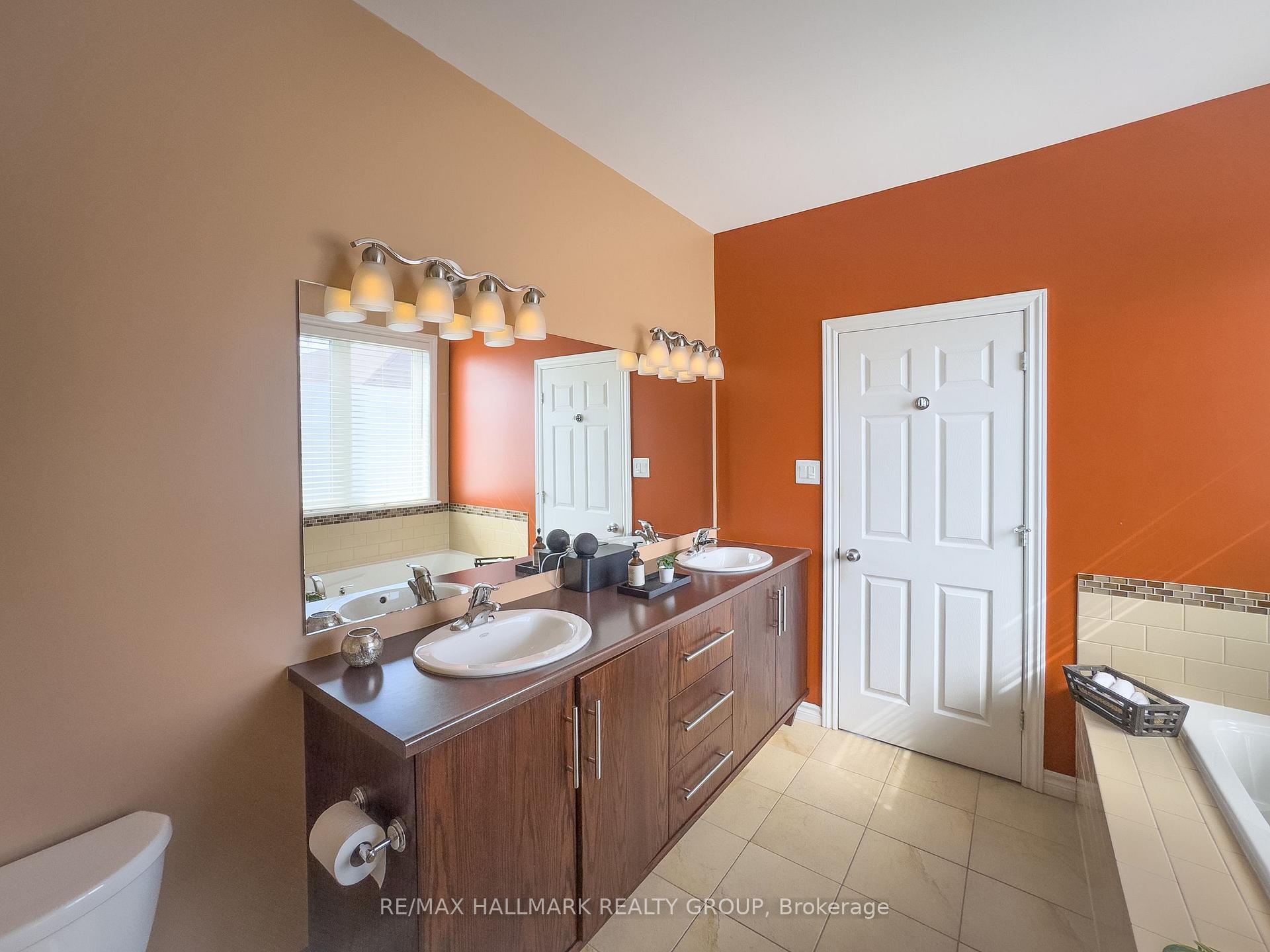Photo 22 of 130 Stonewater Bay, Carleton Place — HOMEH