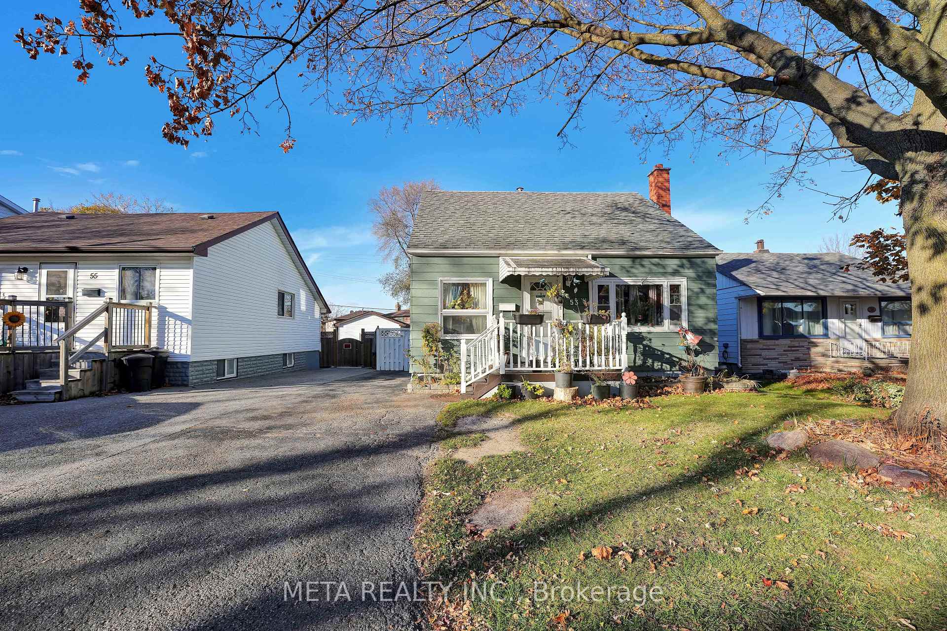 Front of Unit Bsmt, 53 Beatty Road