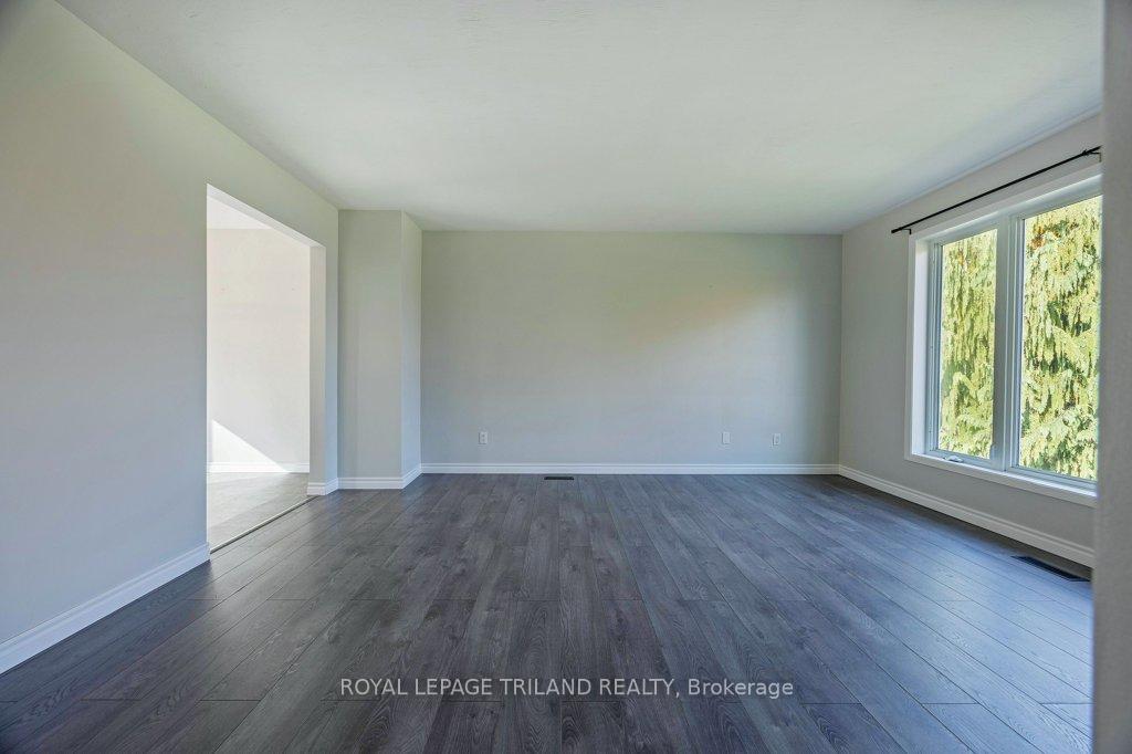 Photo 6 of 6 Erinlea Drive, St. Thomas — HOMEH