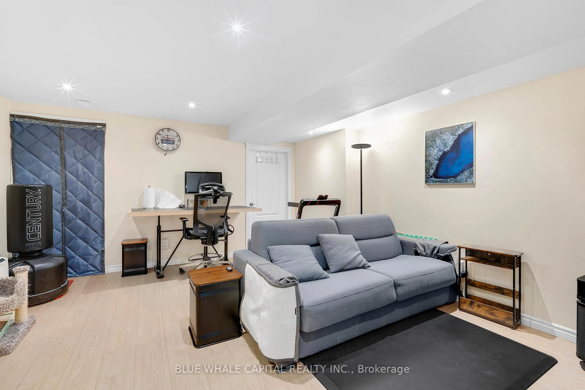 Photo 29 of 35 Rainbow Valley Crescent, Markham, Greensborough — HOMEH