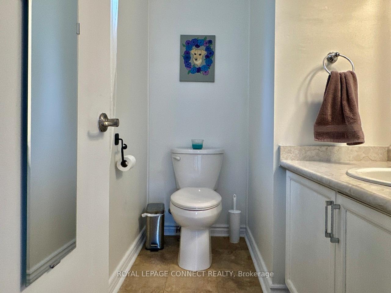 Photo 15 of Unit Main, 16 Lockhart Gate, Clarington, Bowmanville — HOMEH