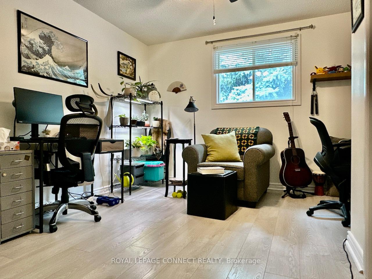Photo 19 of Unit Main, 16 Lockhart Gate, Clarington, Bowmanville — HOMEH