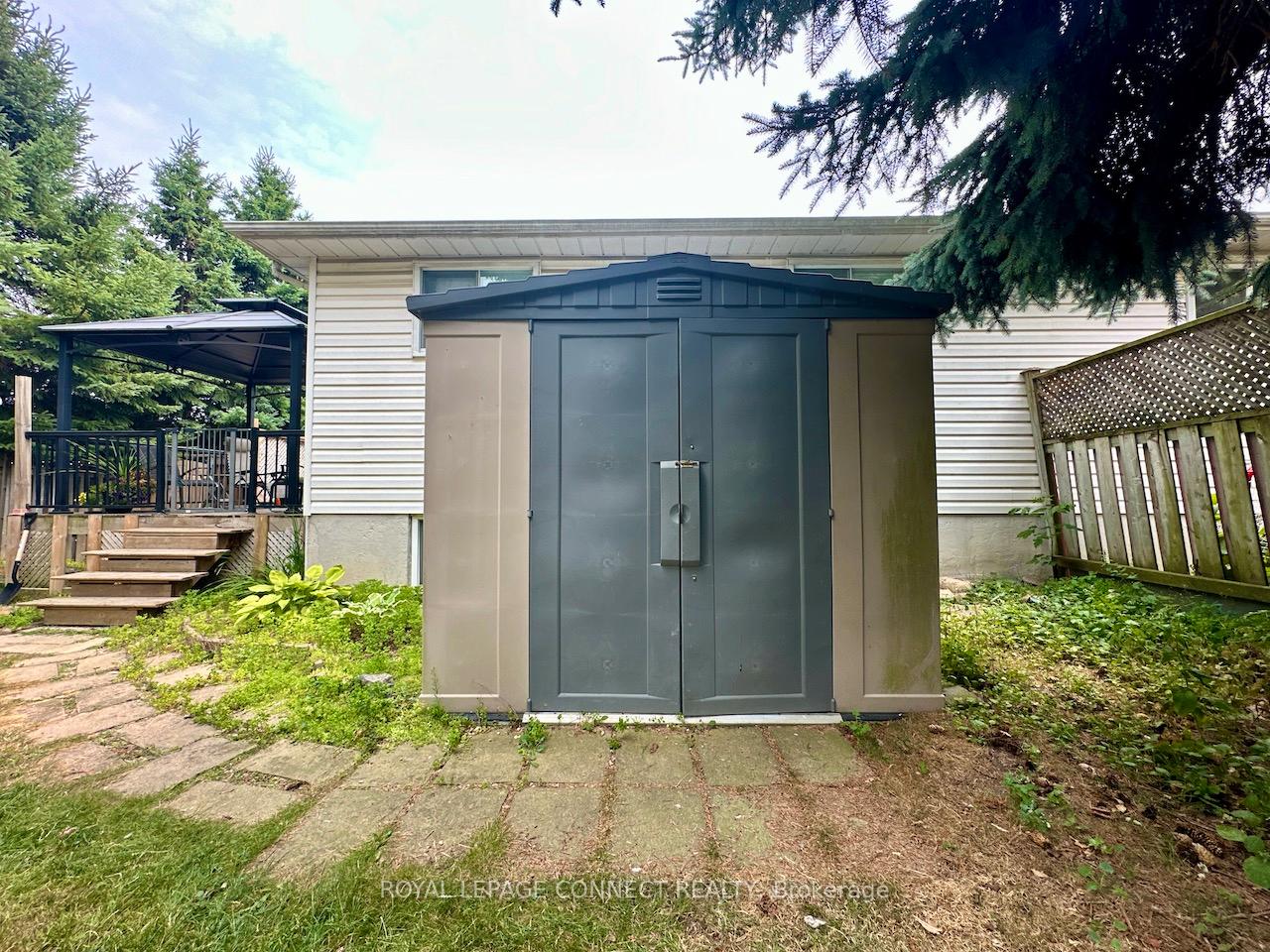 Photo 33 of Unit Main, 16 Lockhart Gate, Clarington, Bowmanville — HOMEH